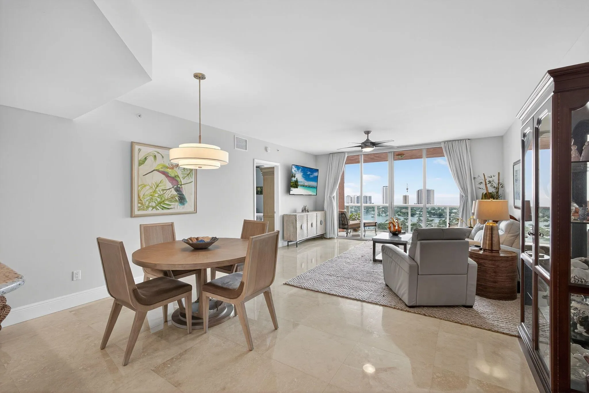 2640 Lake Shore Drive, #2115