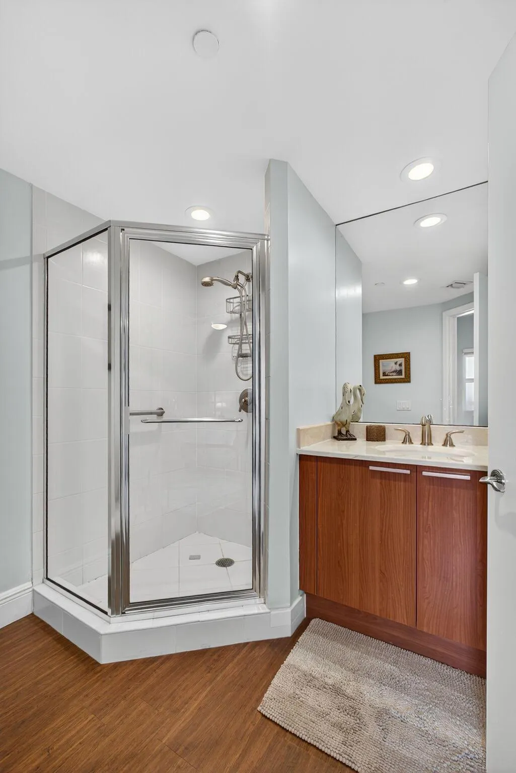 2640 Lake Shore Drive, #2115