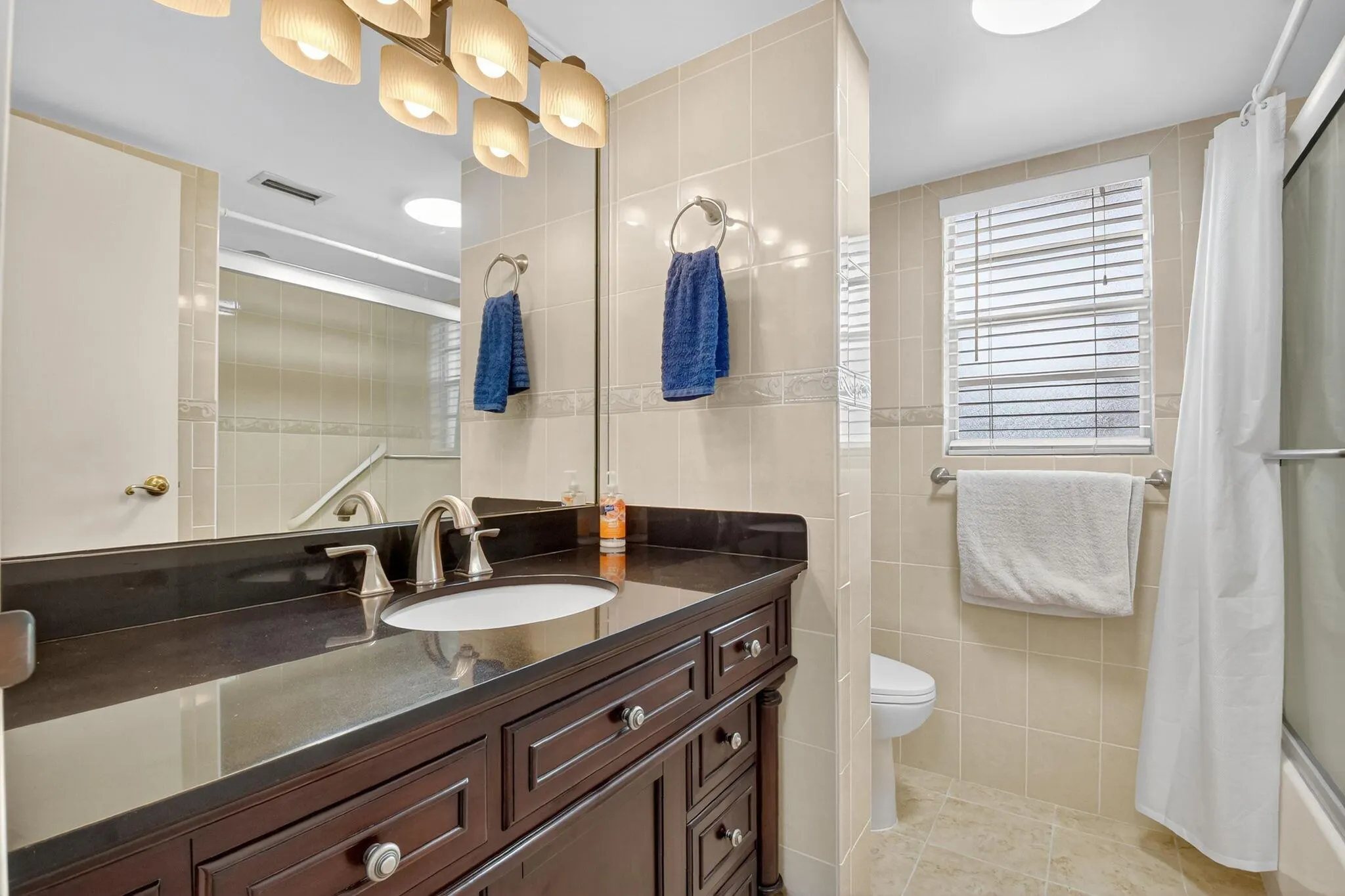 3810 Via Poinciana, #206