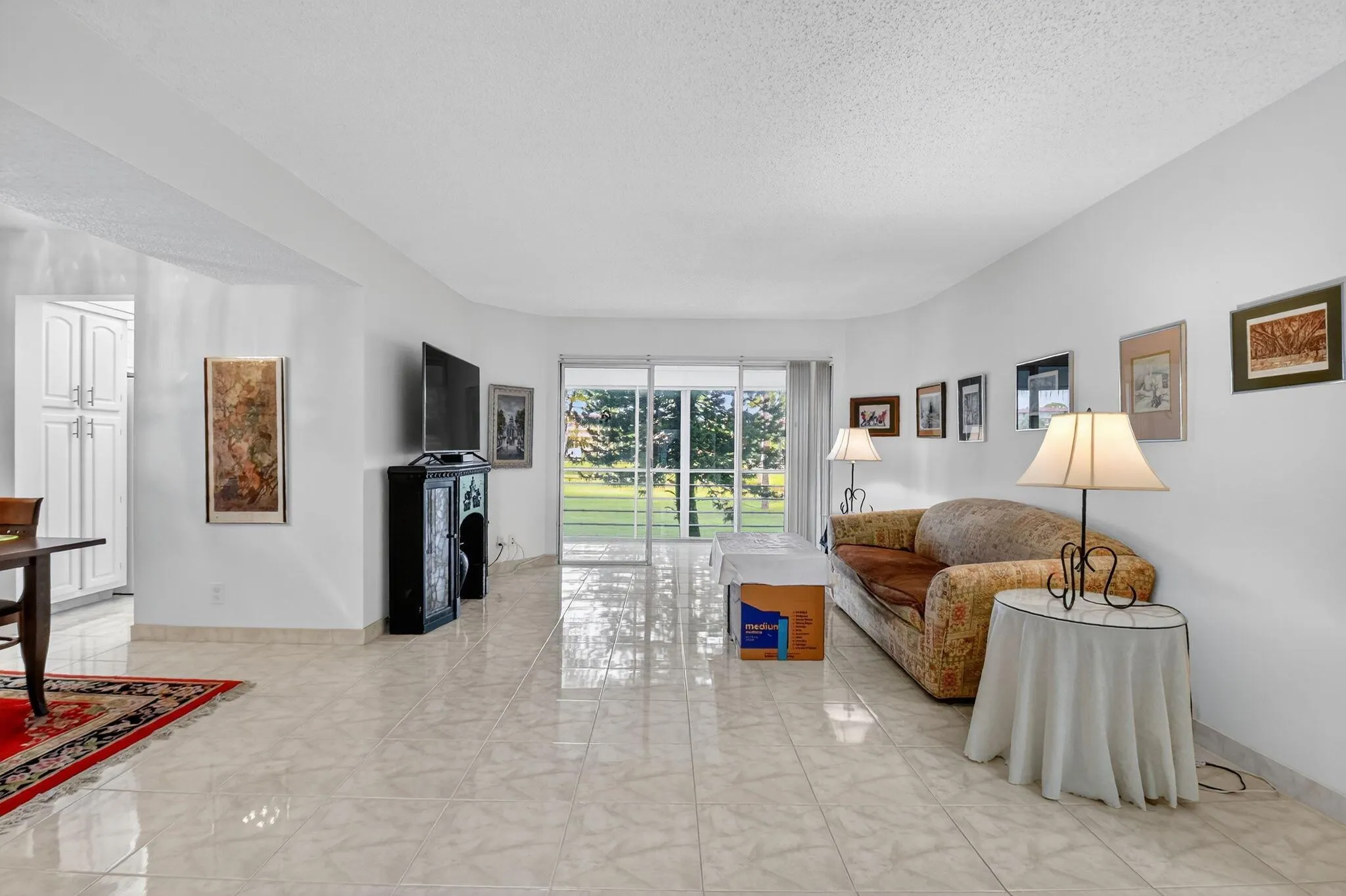 3810 Via Poinciana, #206
