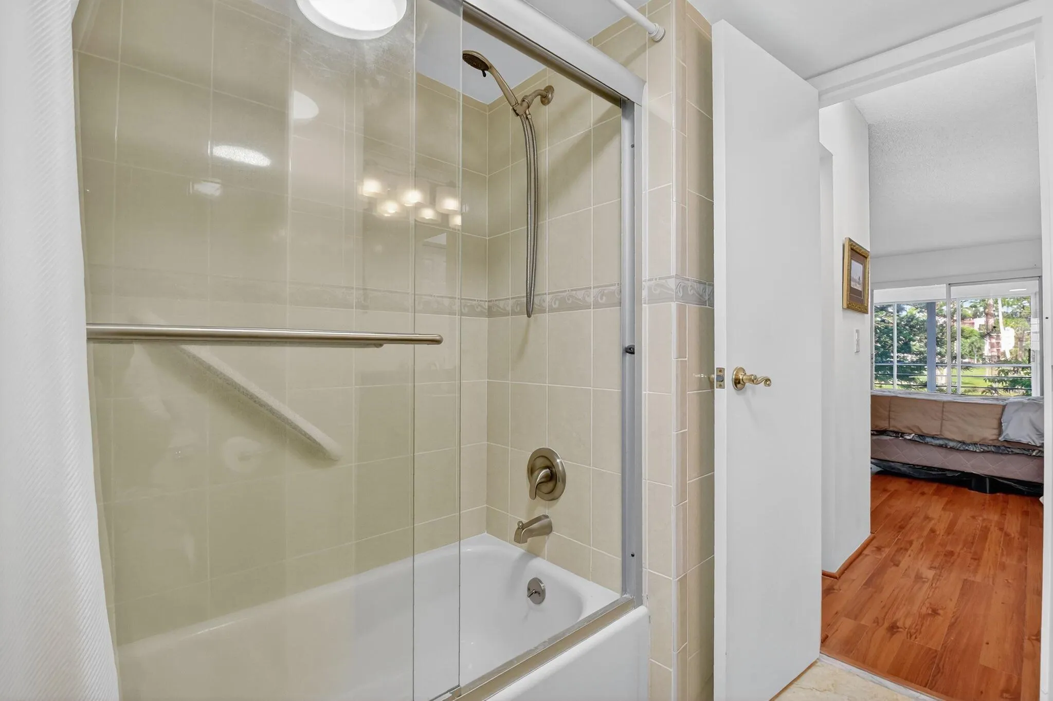 3810 Via Poinciana, #206