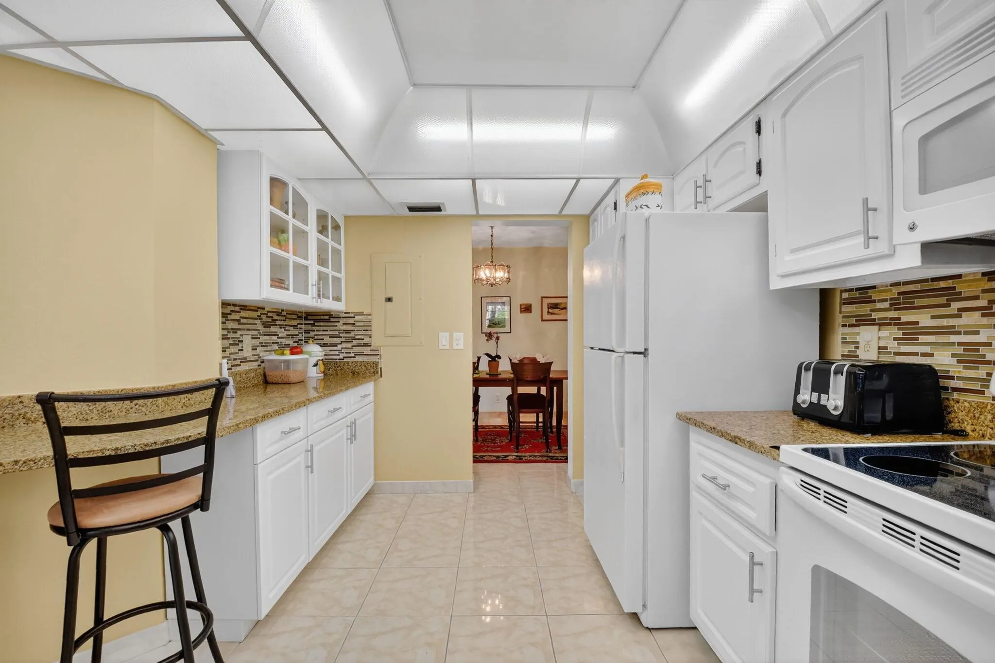 3810 Via Poinciana, #206