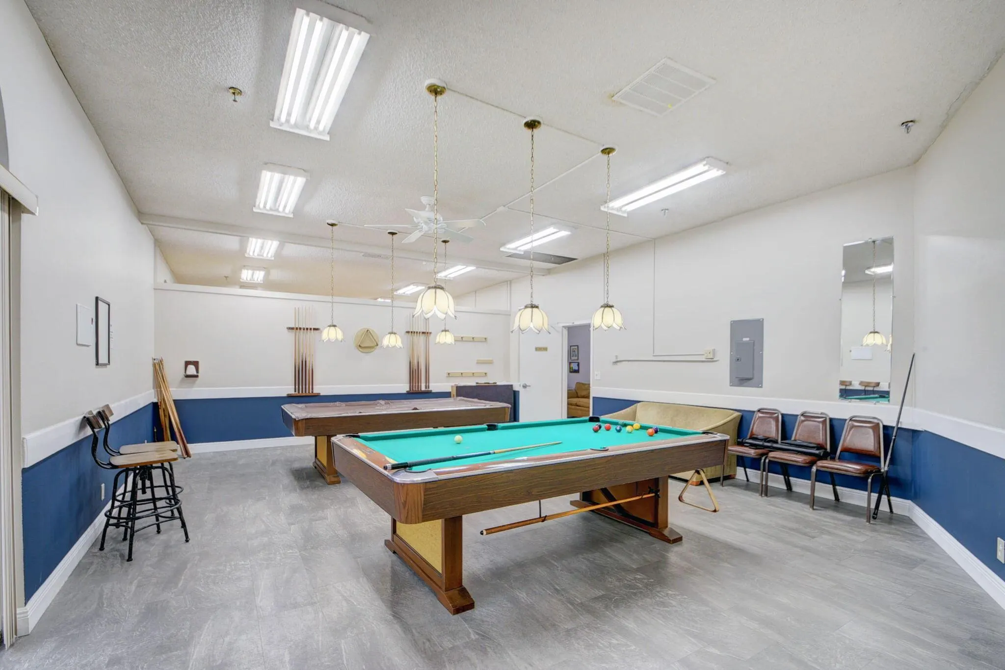 3810 Via Poinciana, #206