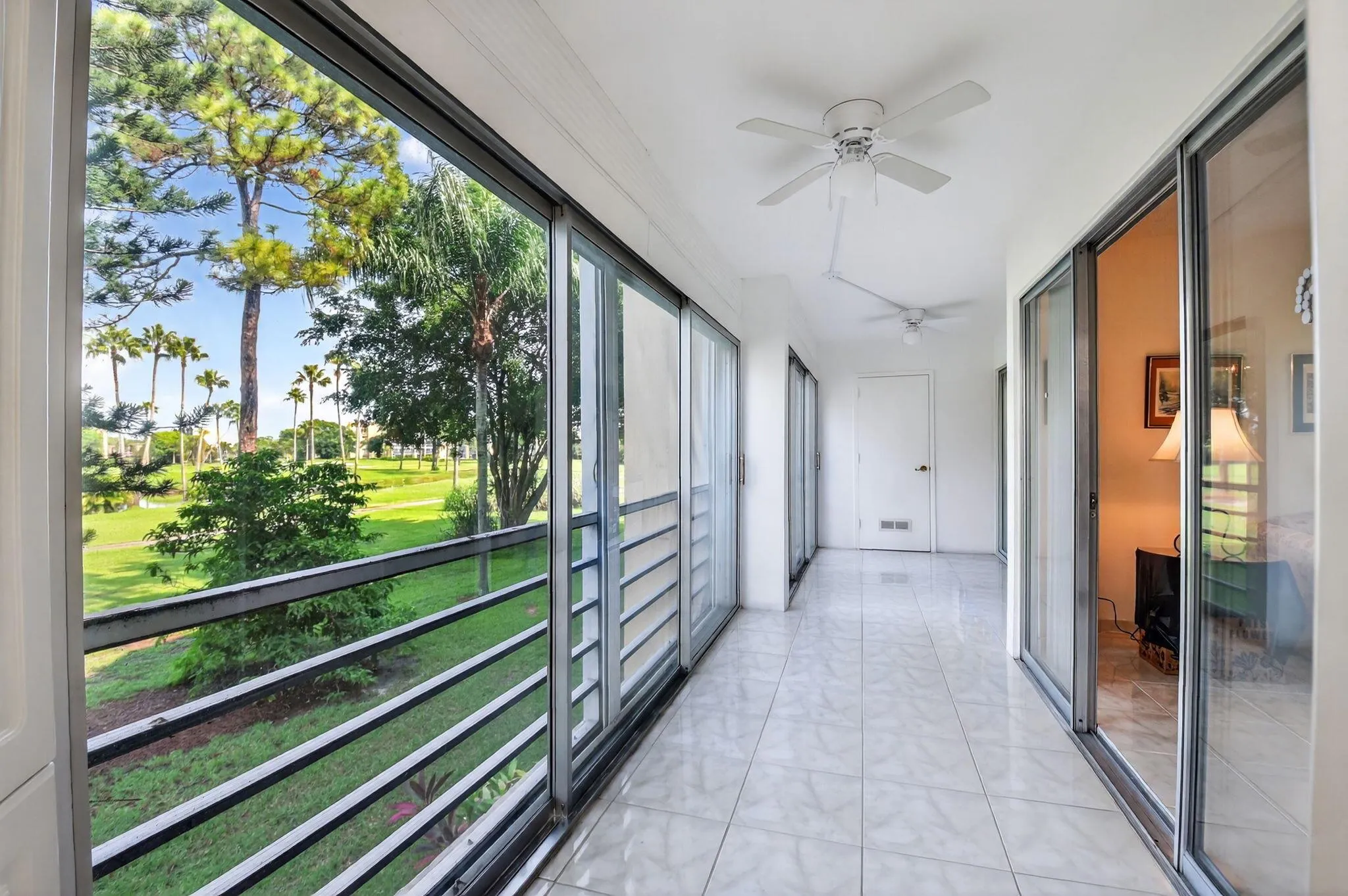 3810 Via Poinciana, #206
