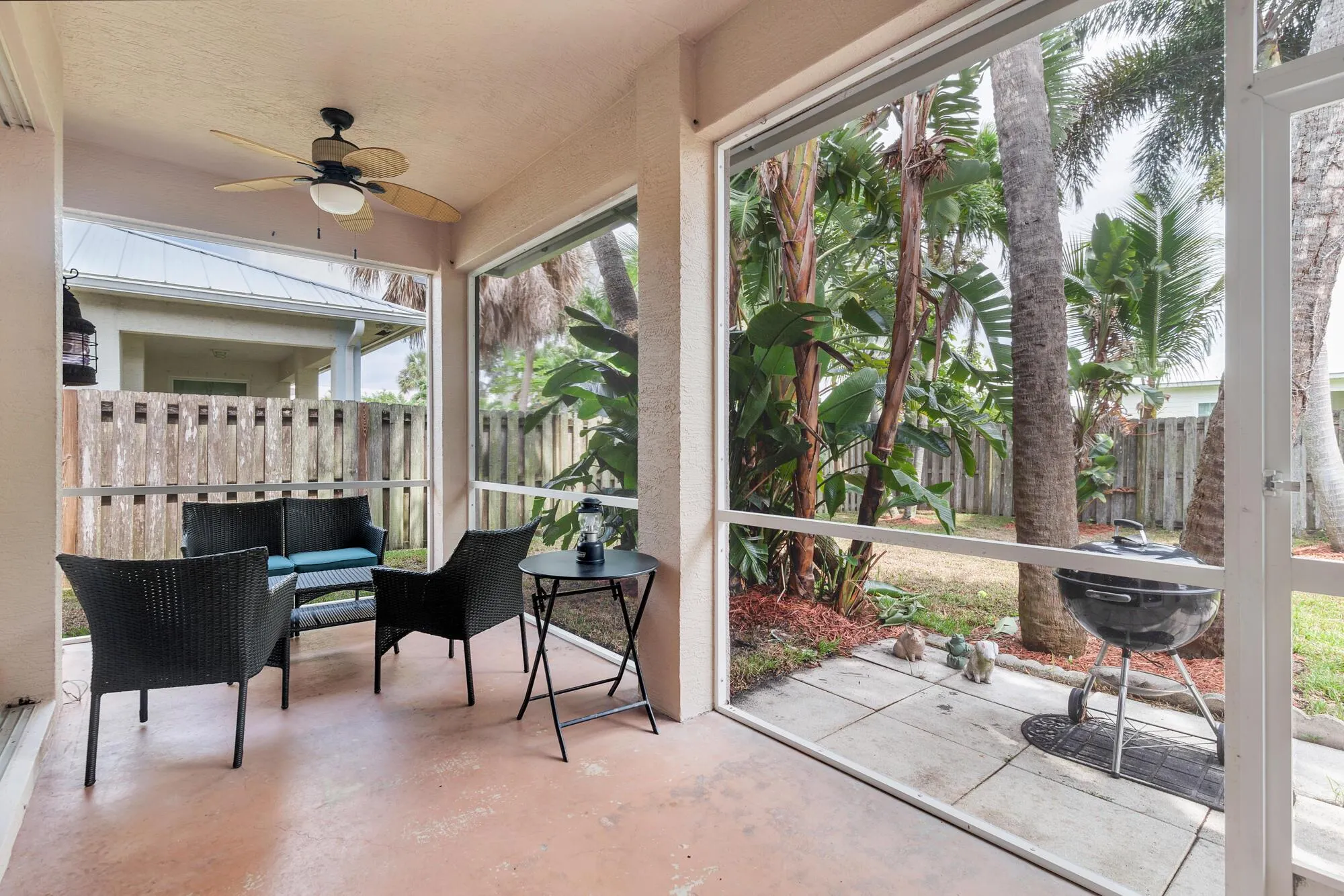 17684 Cinquez Park Road W