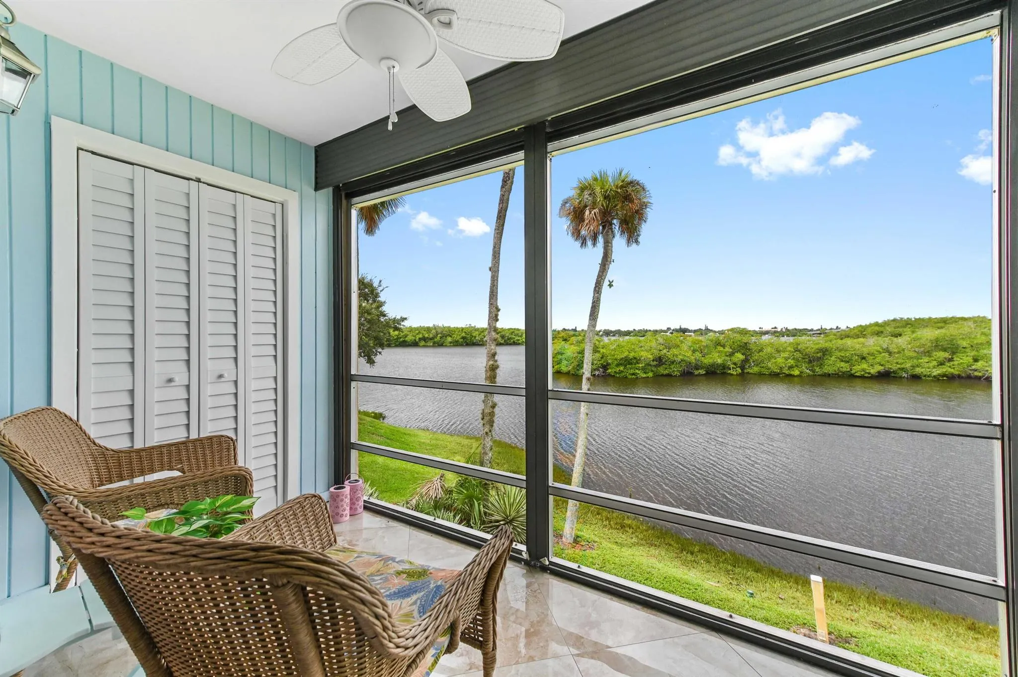 2600 S Kanner Highway, #F9