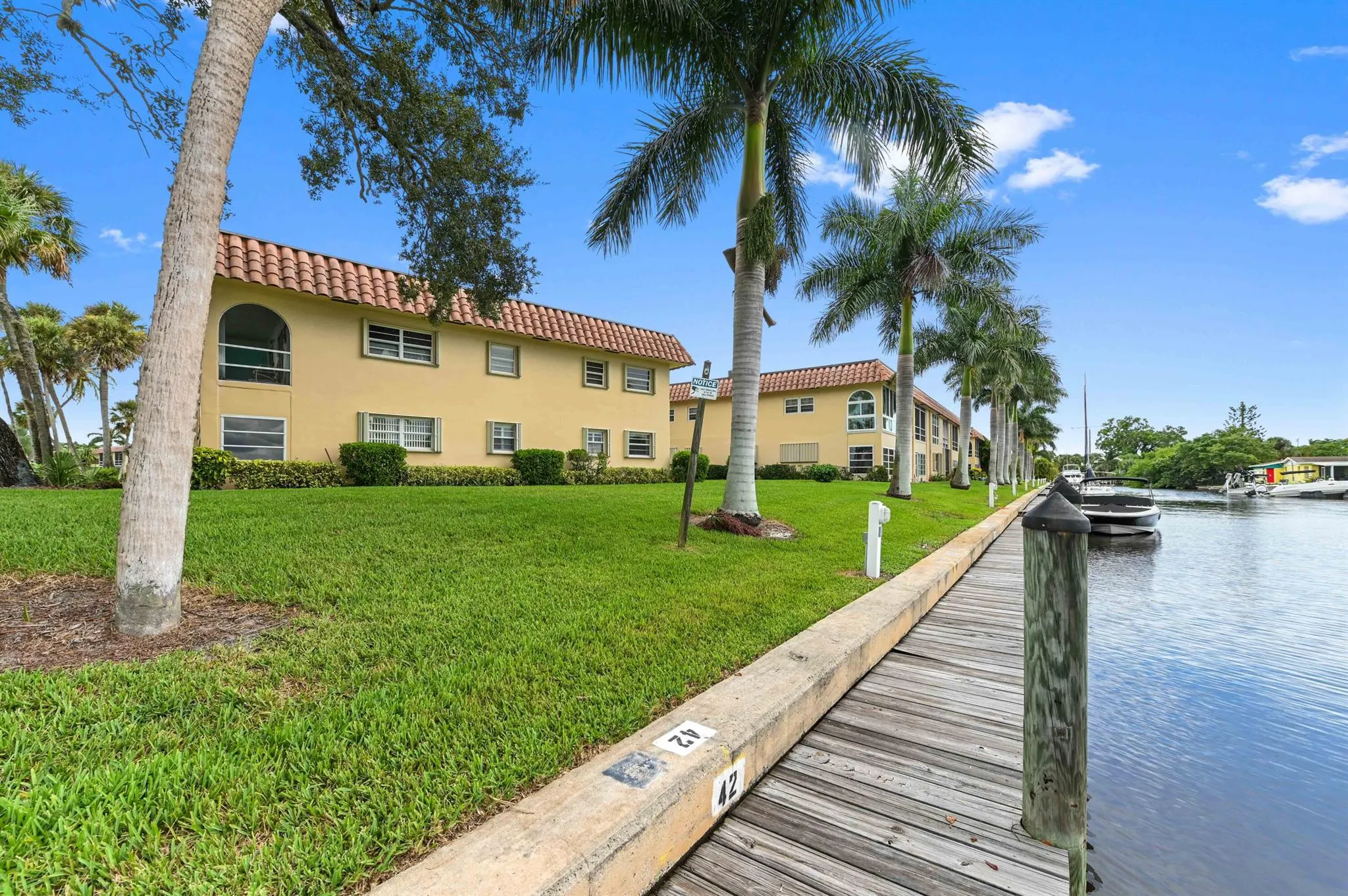 2600 S Kanner Highway, #F9