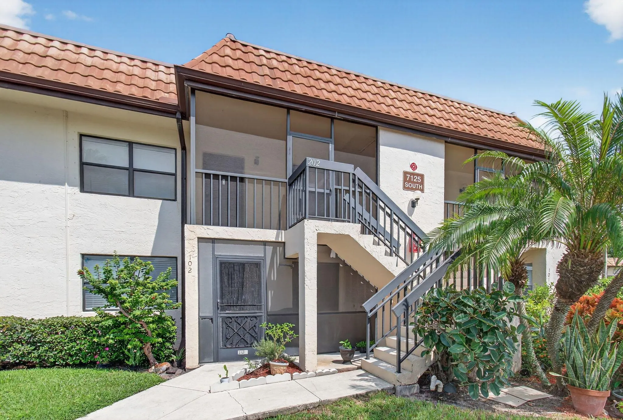 7125 Golf Colony Court, #202