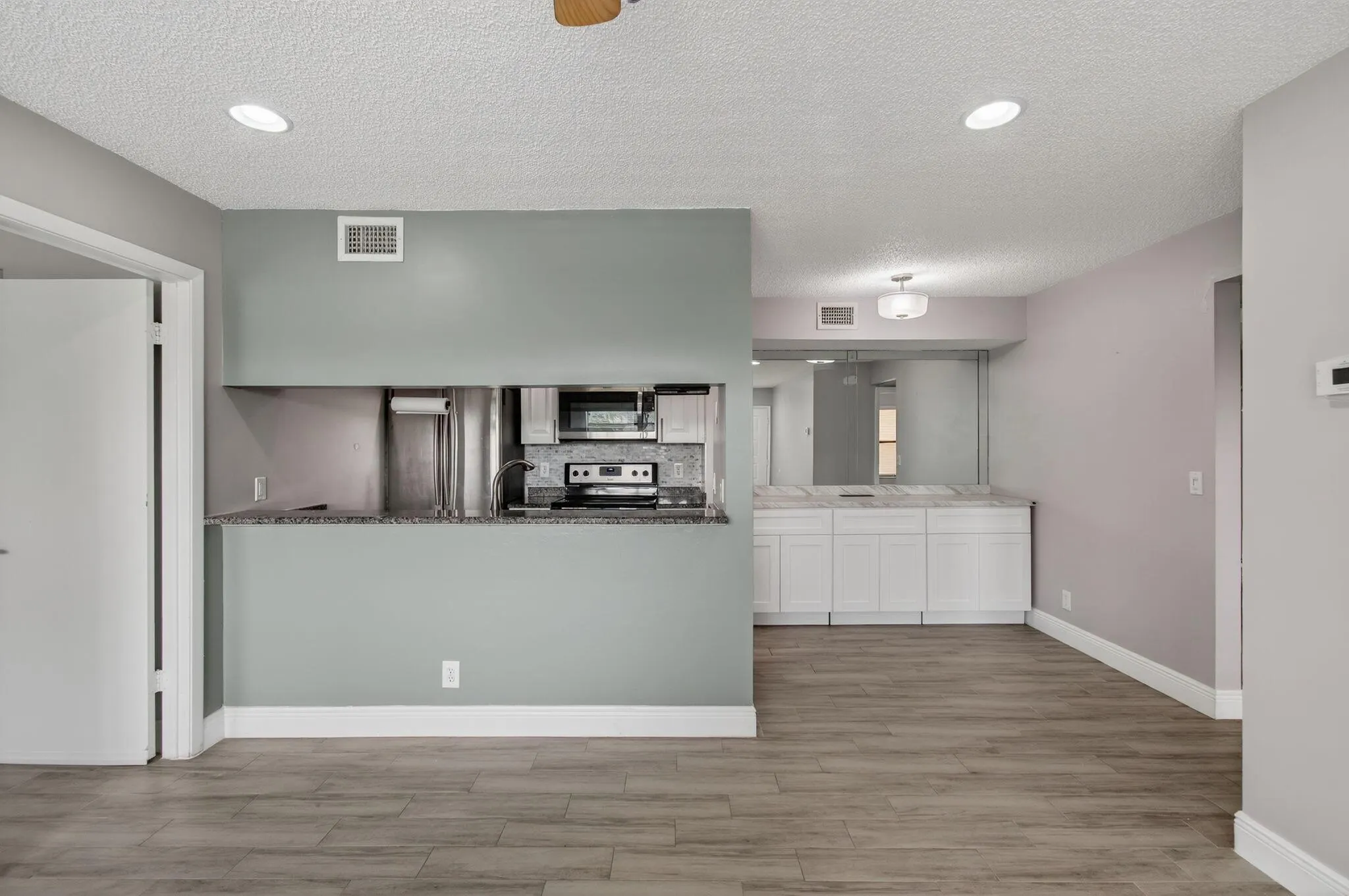 7125 Golf Colony Court, #202