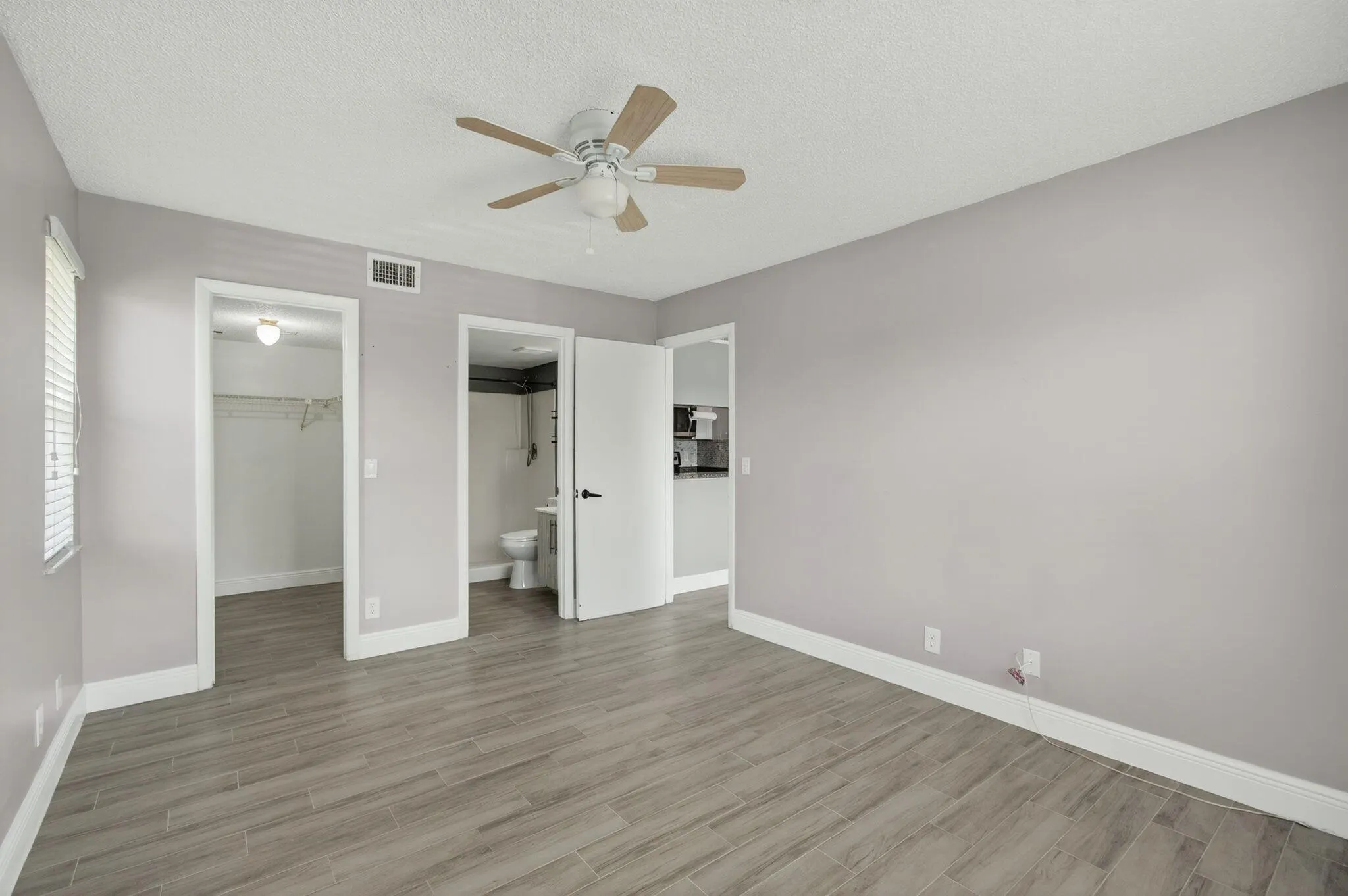 7125 Golf Colony Court, #202