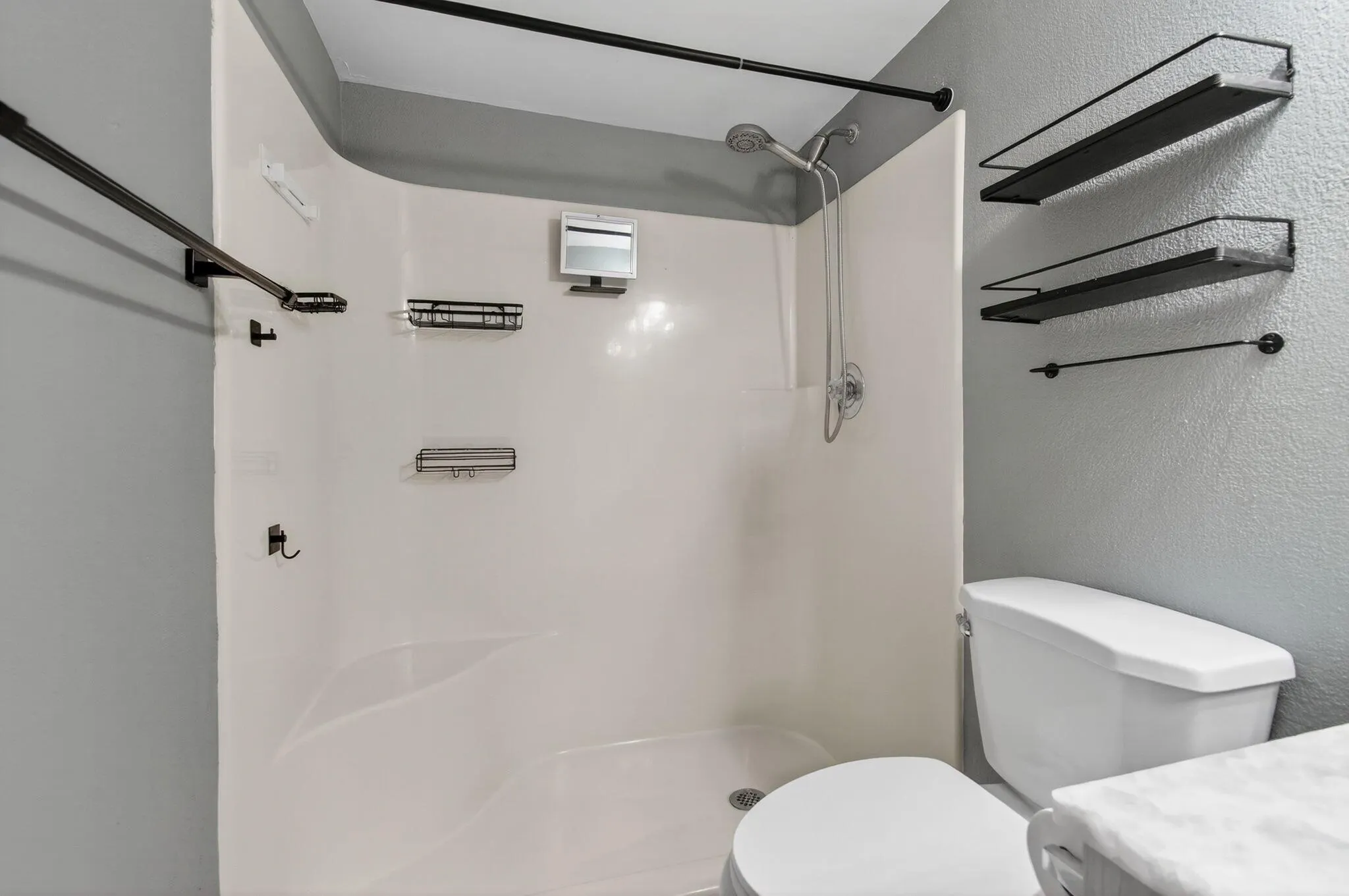 7125 Golf Colony Court, #202