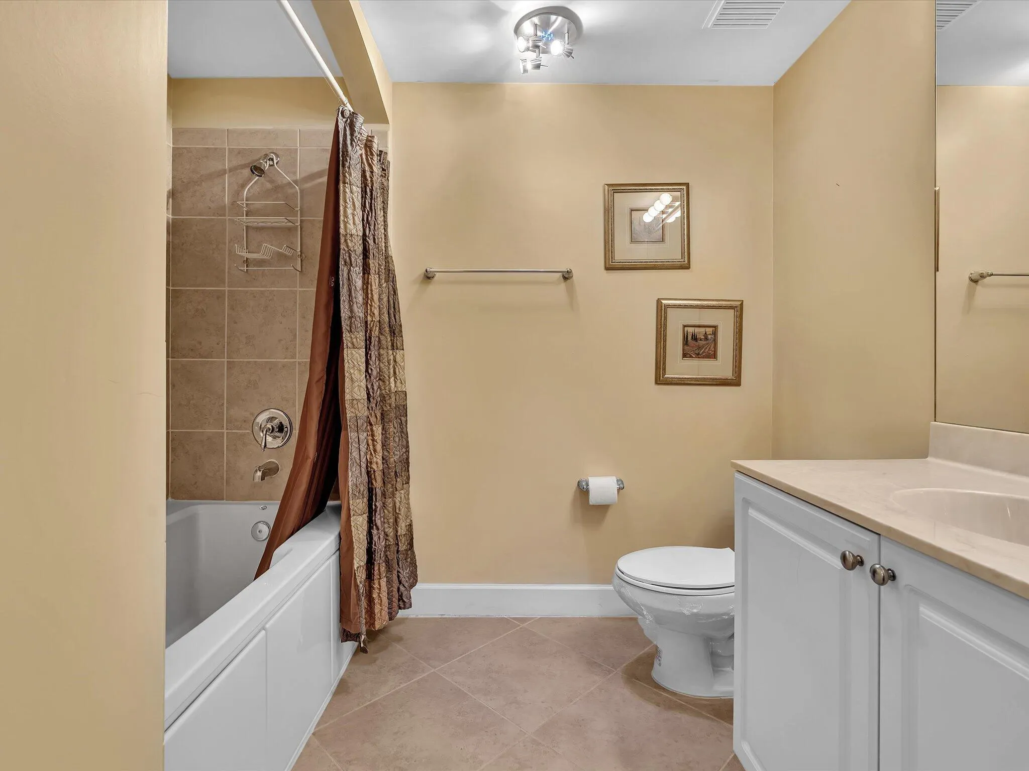 2 Renaissance Way, #419