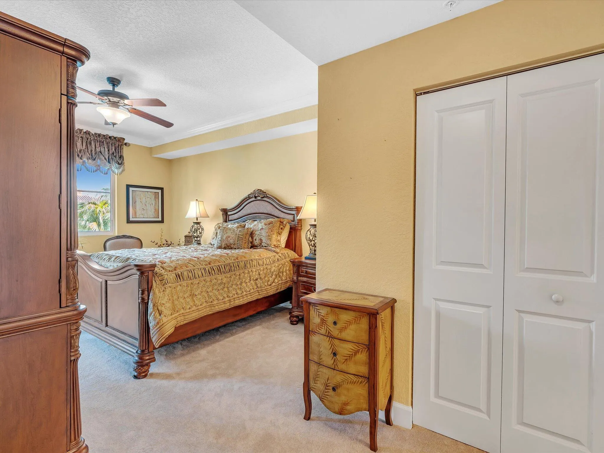 2 Renaissance Way, #419