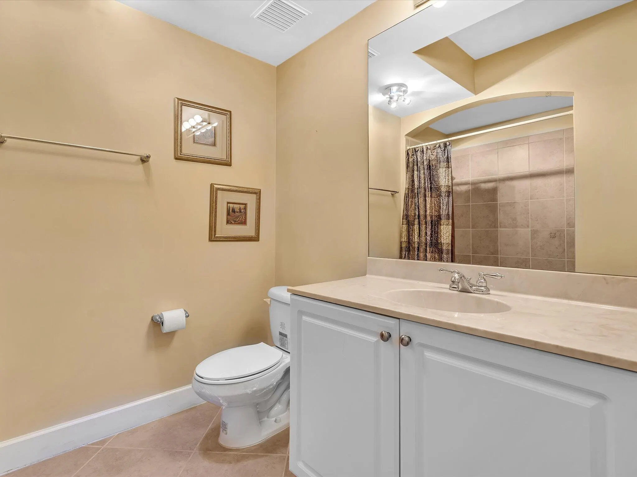 2 Renaissance Way, #419