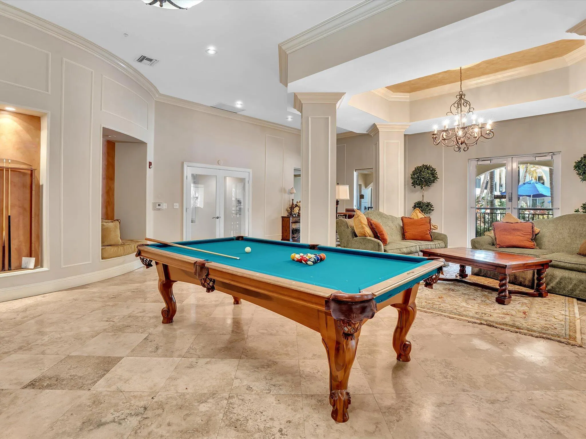 2 Renaissance Way, #419