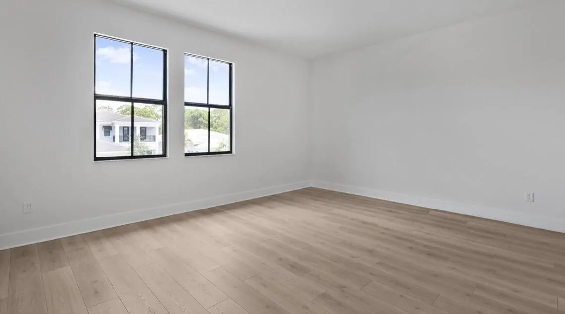 13405 Artisan Circle