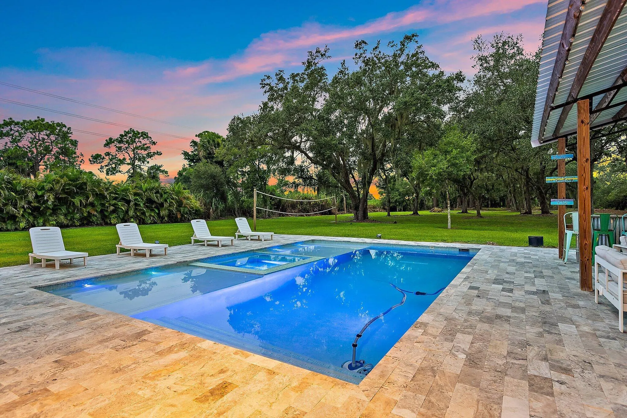 12955 SW Kanner Highway