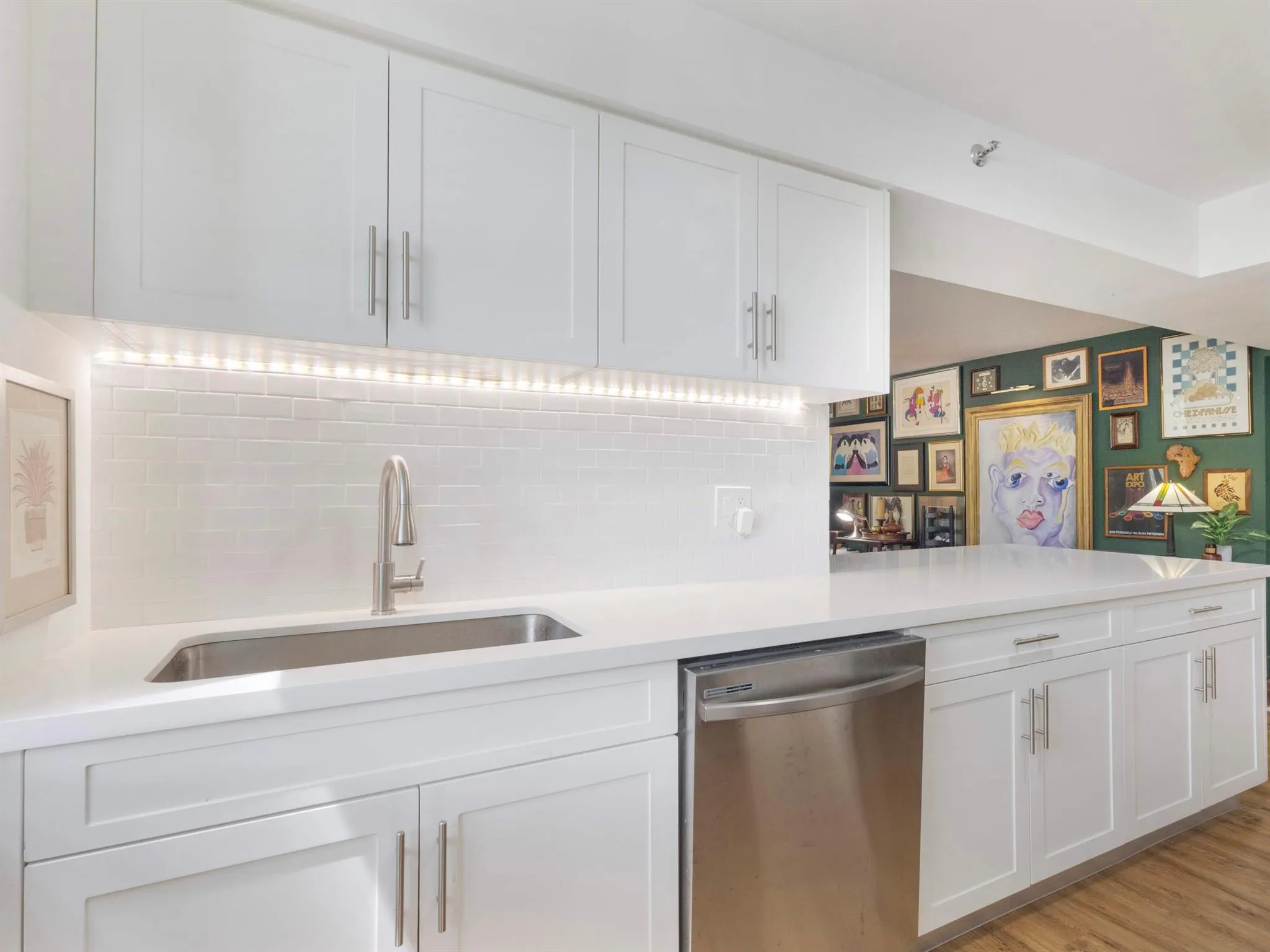 955 Egret Circle, #101