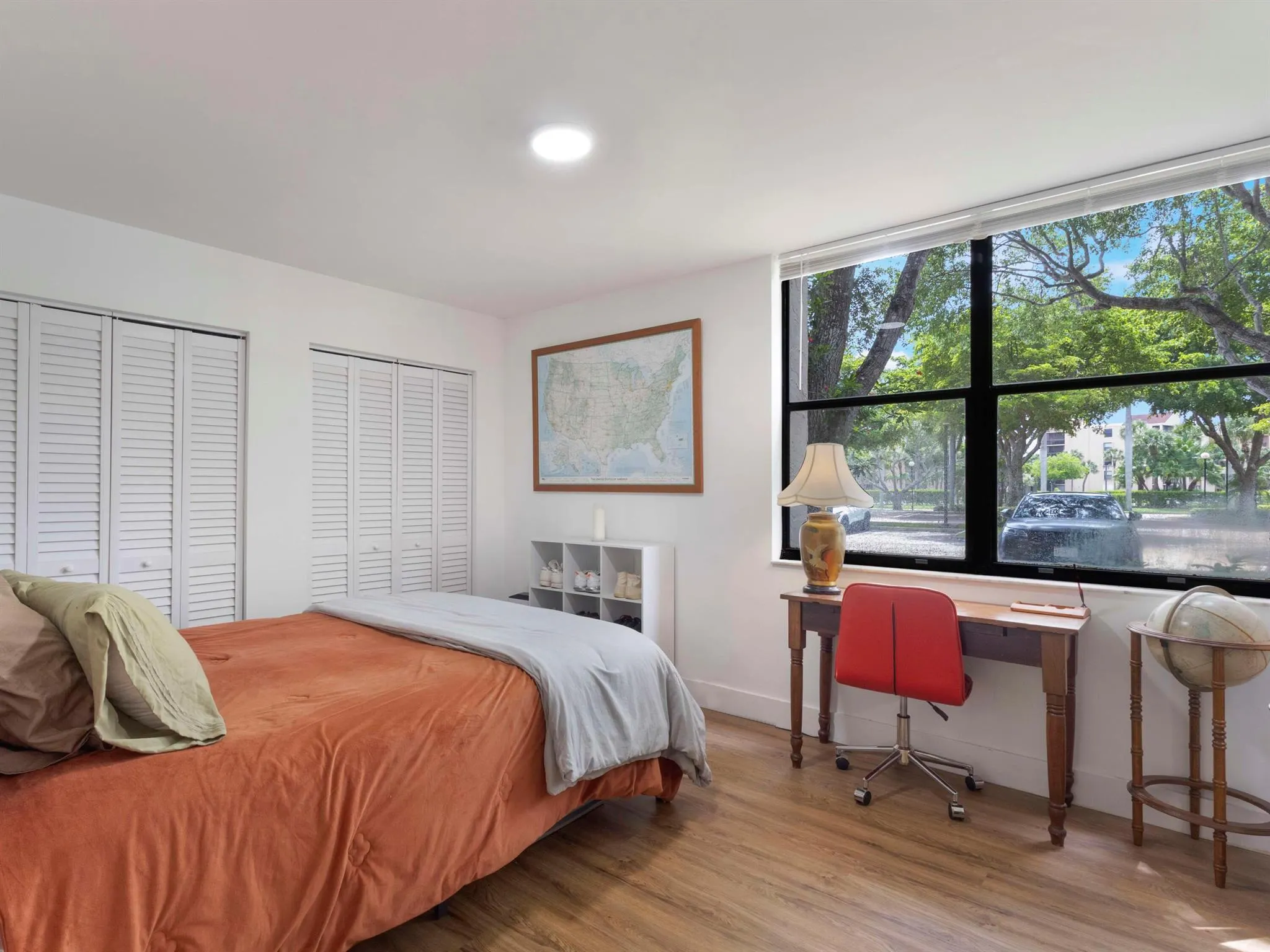 955 Egret Circle, #101