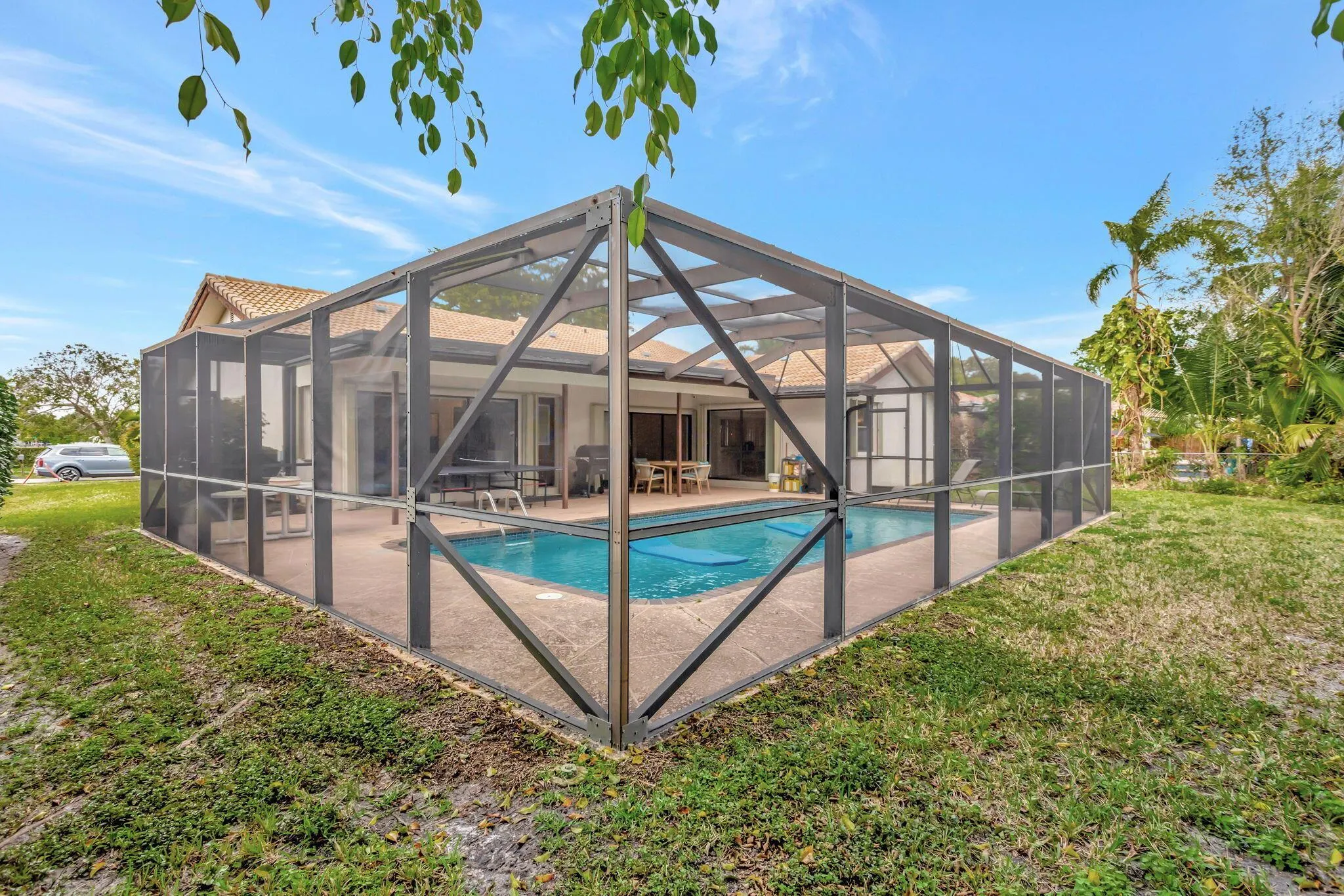 10960 NW 17th Place