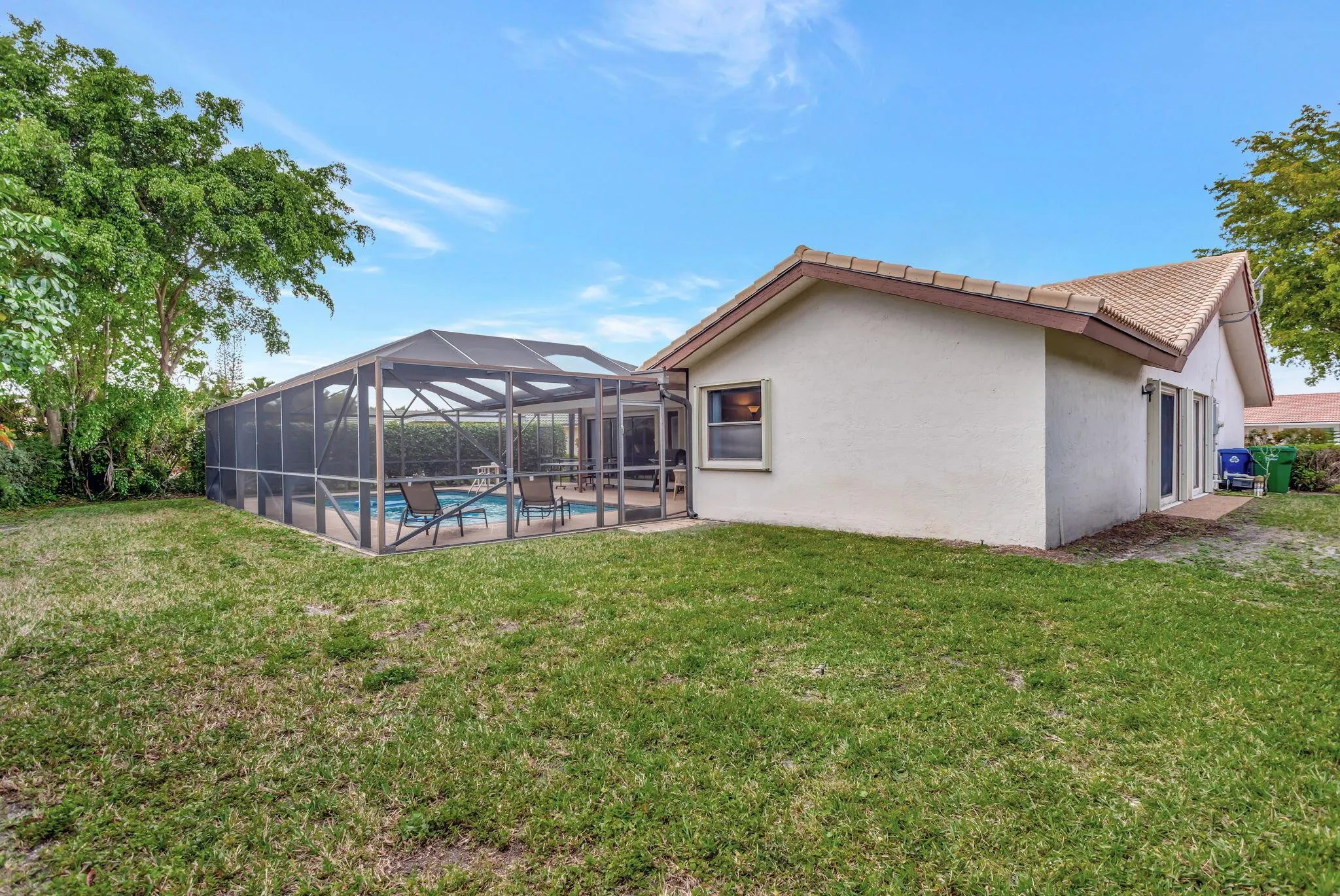 10960 NW 17th Place
