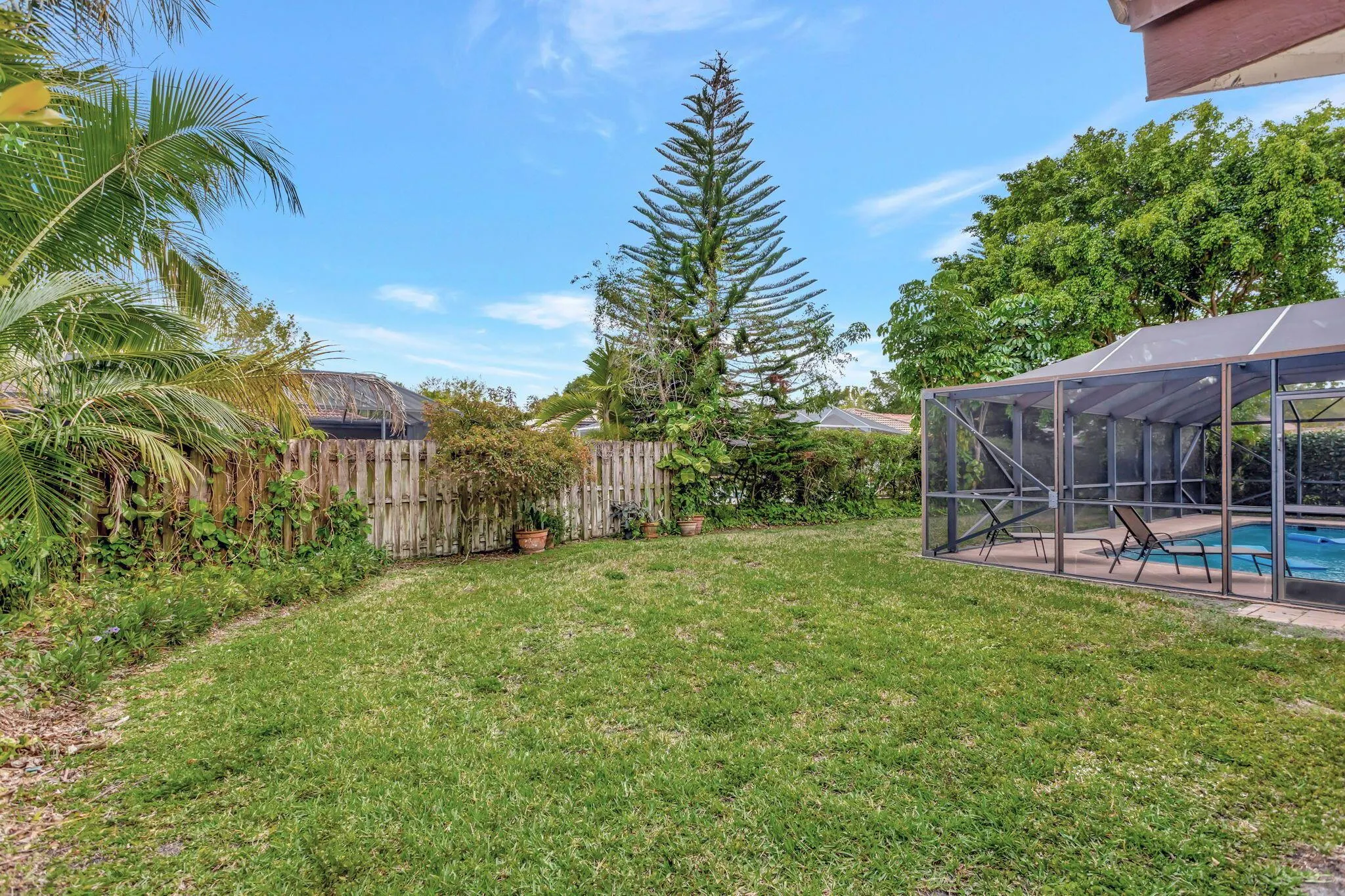 10960 NW 17th Place