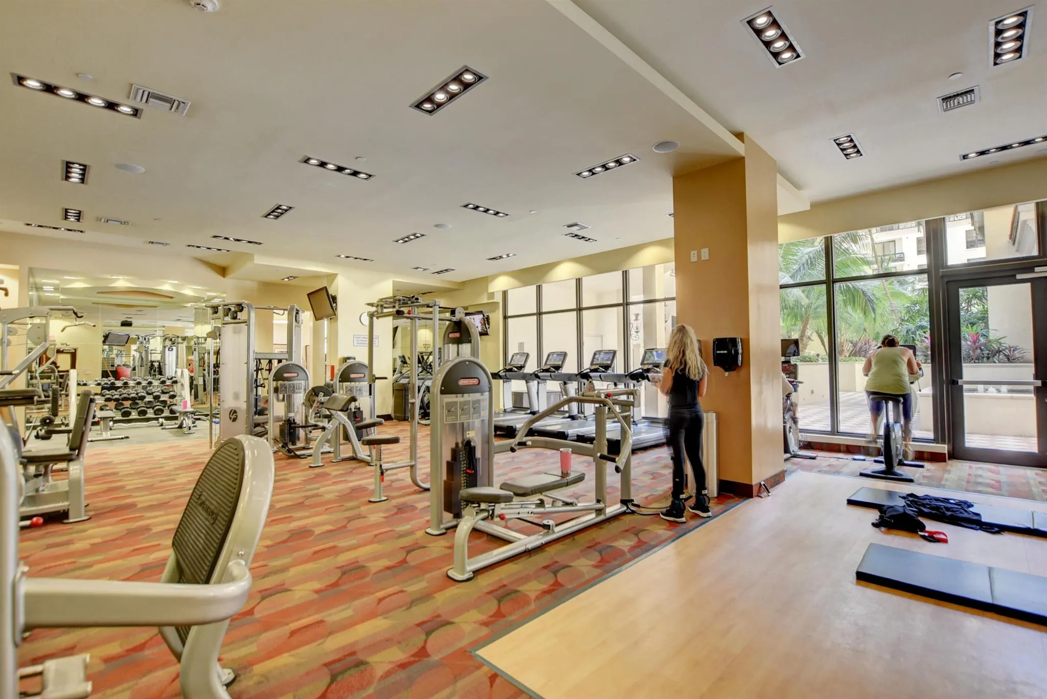 701 S Olive Avenue, #1507