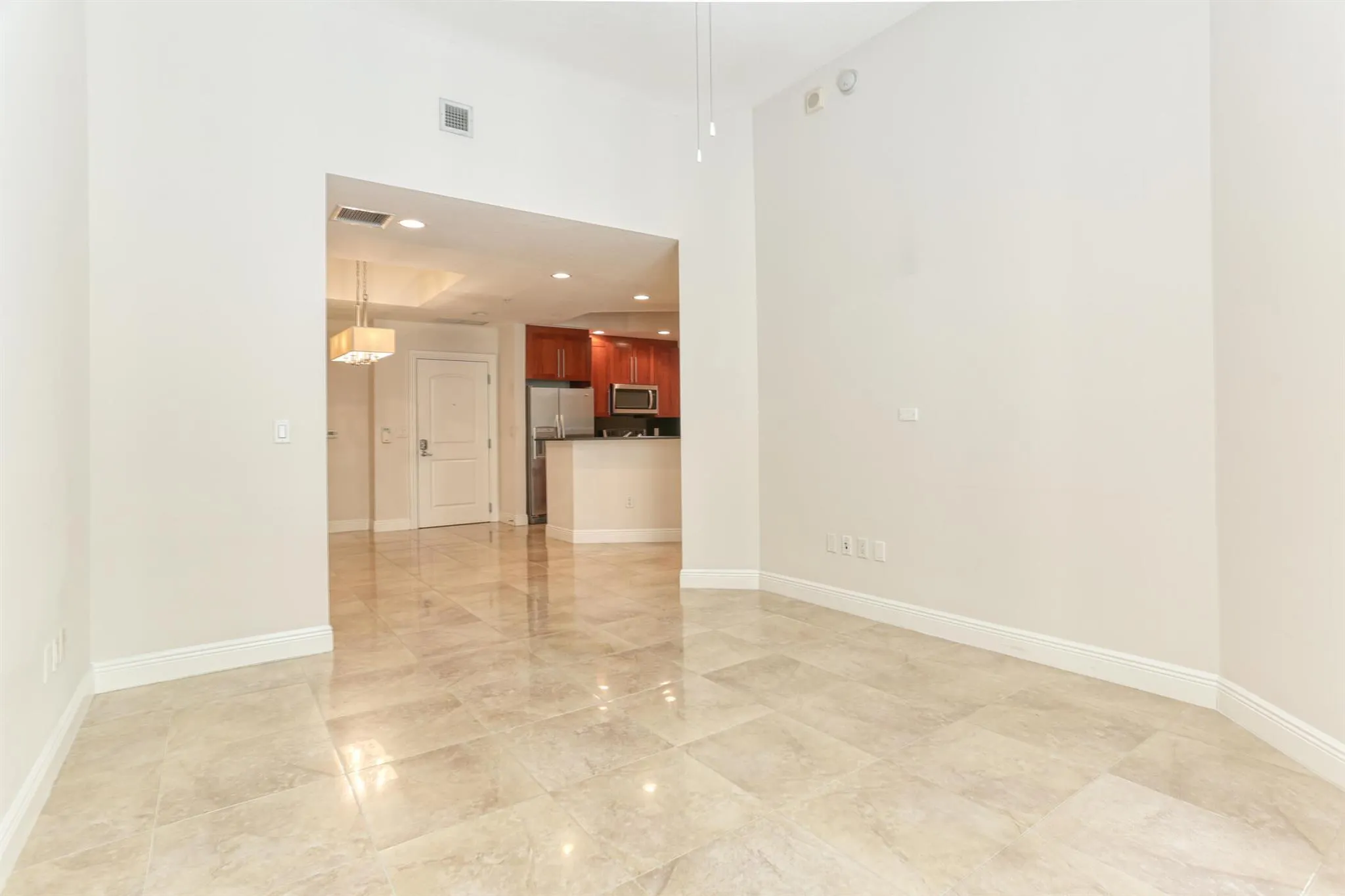 701 S Olive Avenue, #1507