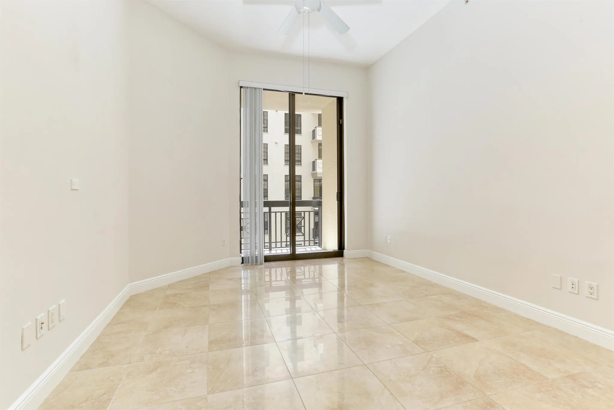 701 S Olive Avenue, #1507