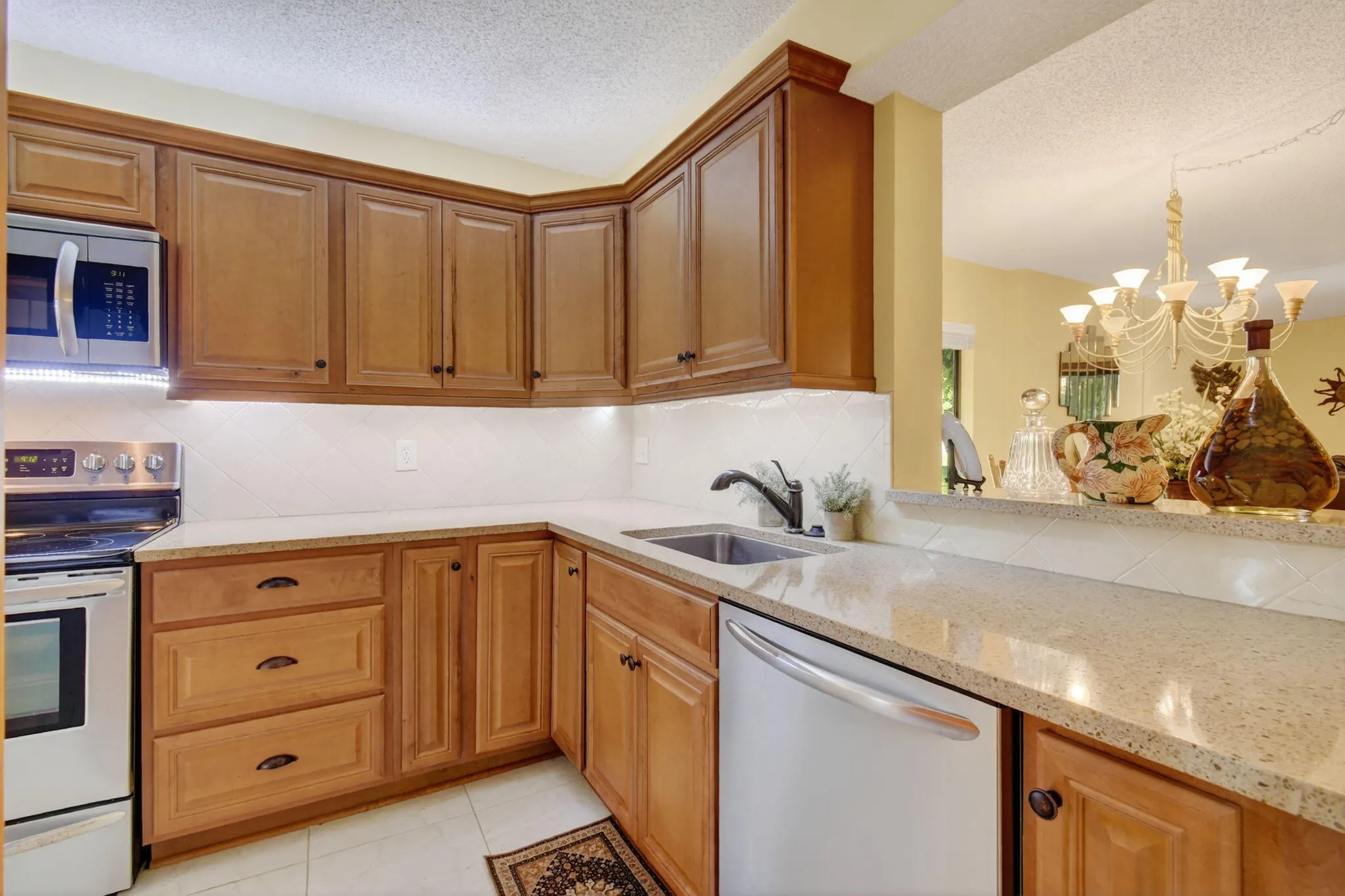 10155 Mangrove Drive, #101