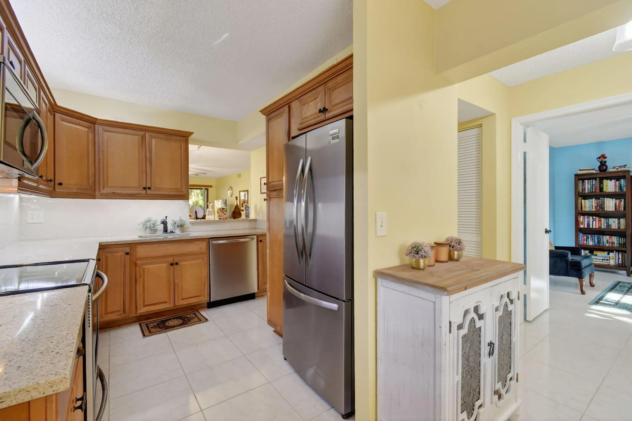 10155 Mangrove Drive, #101