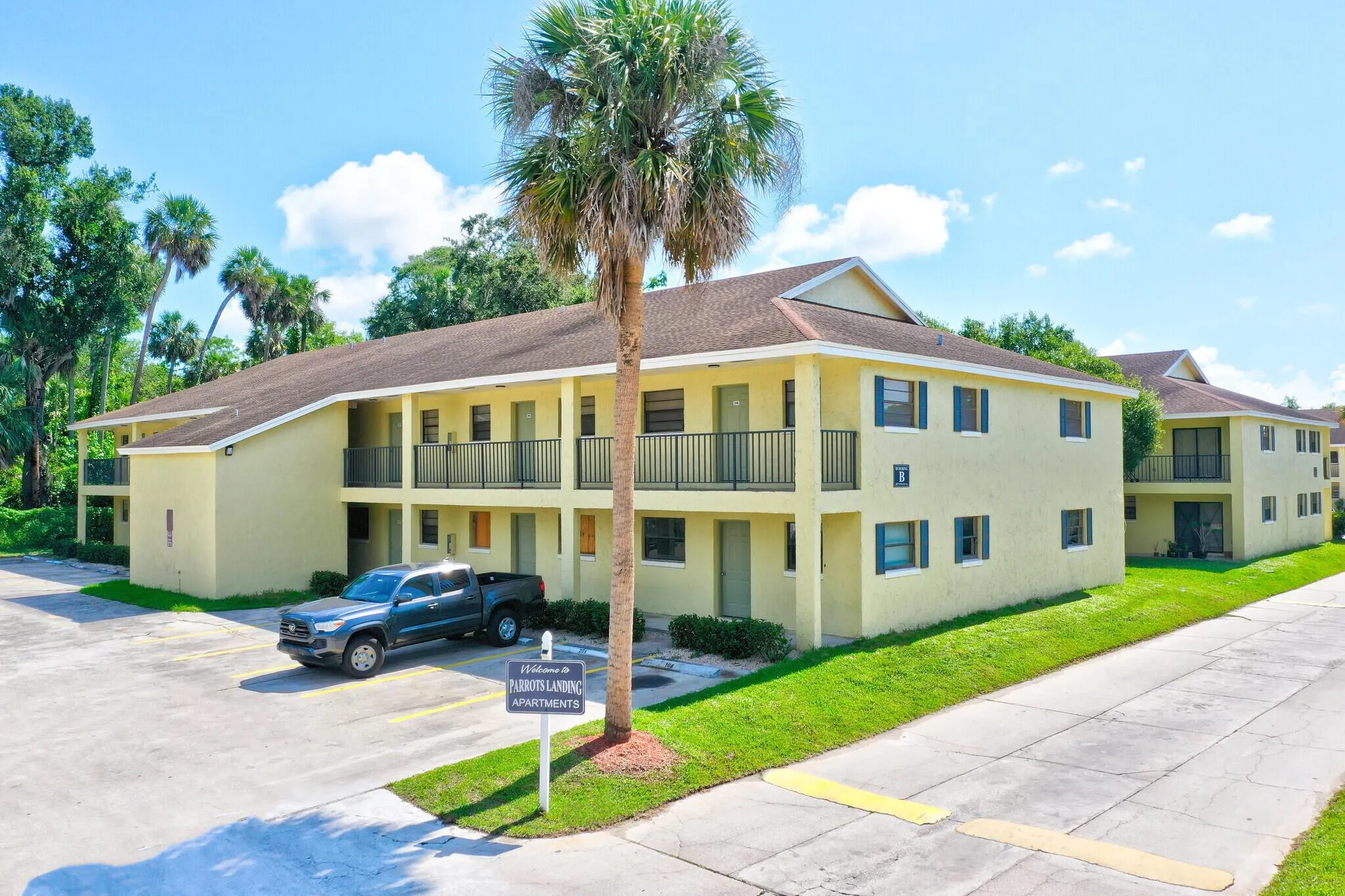 1803 S Parrott Avenue, #E202