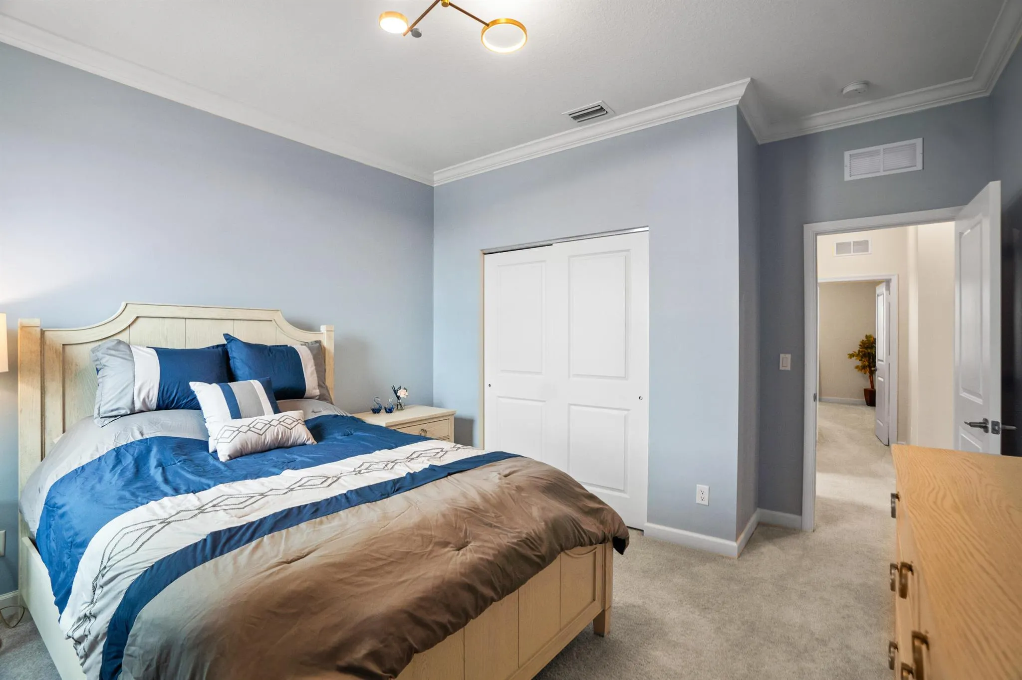 1120 Haywagon Trail