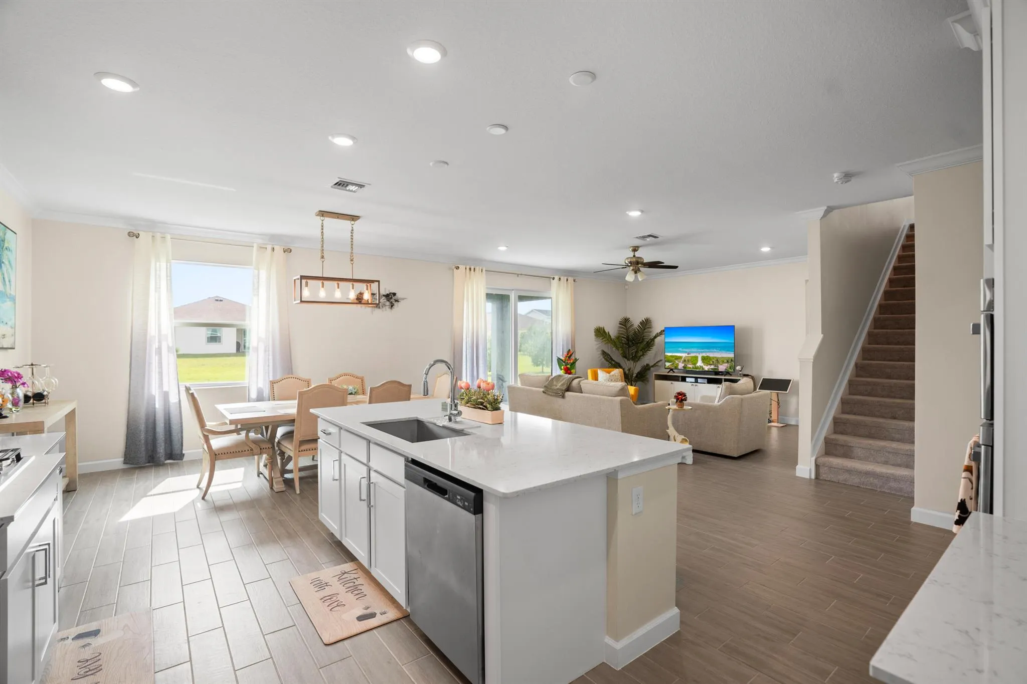 1120 Haywagon Trail