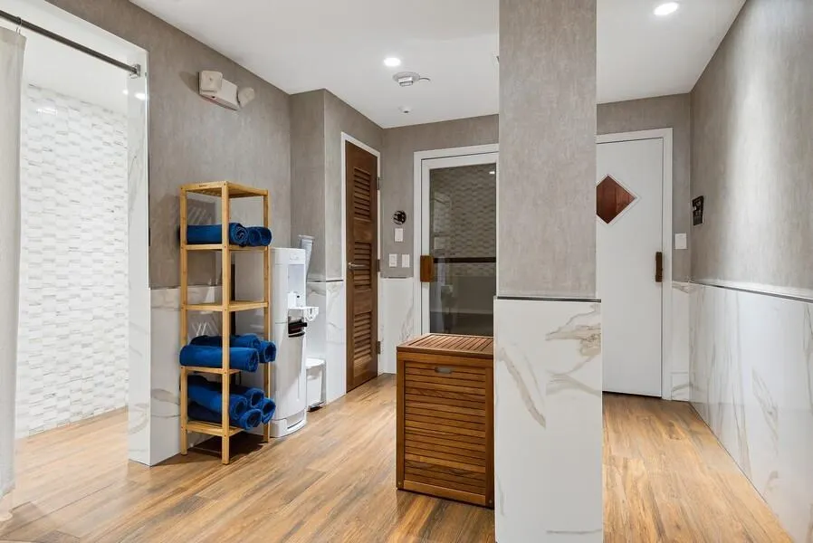 1500 S Ocean Boulevard, #704