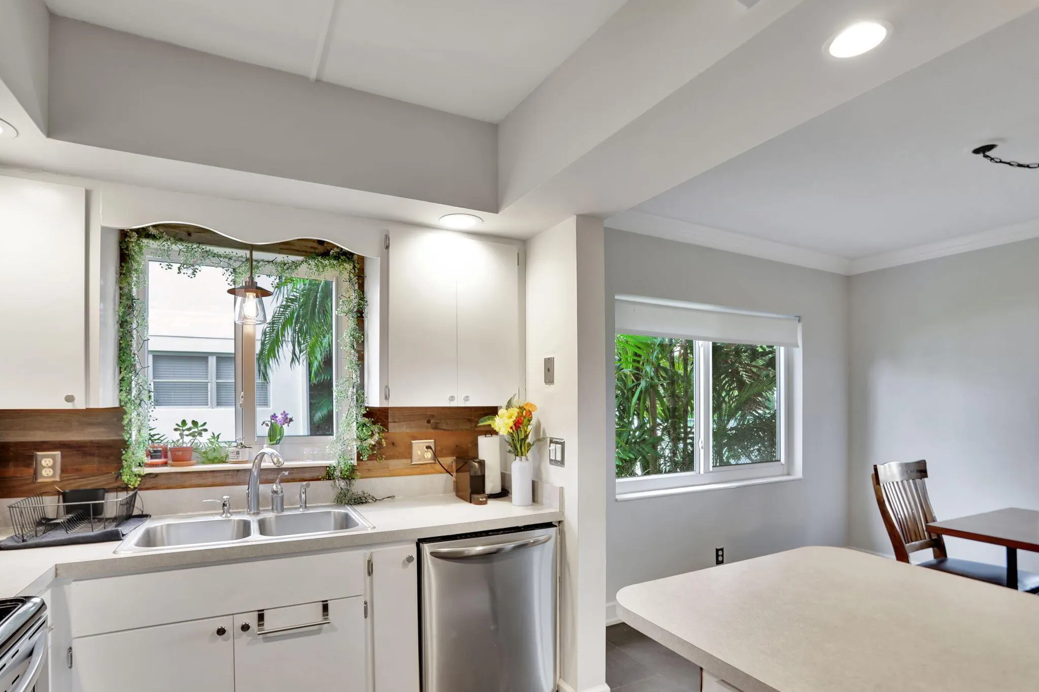 2800 NE 28th Street, #7