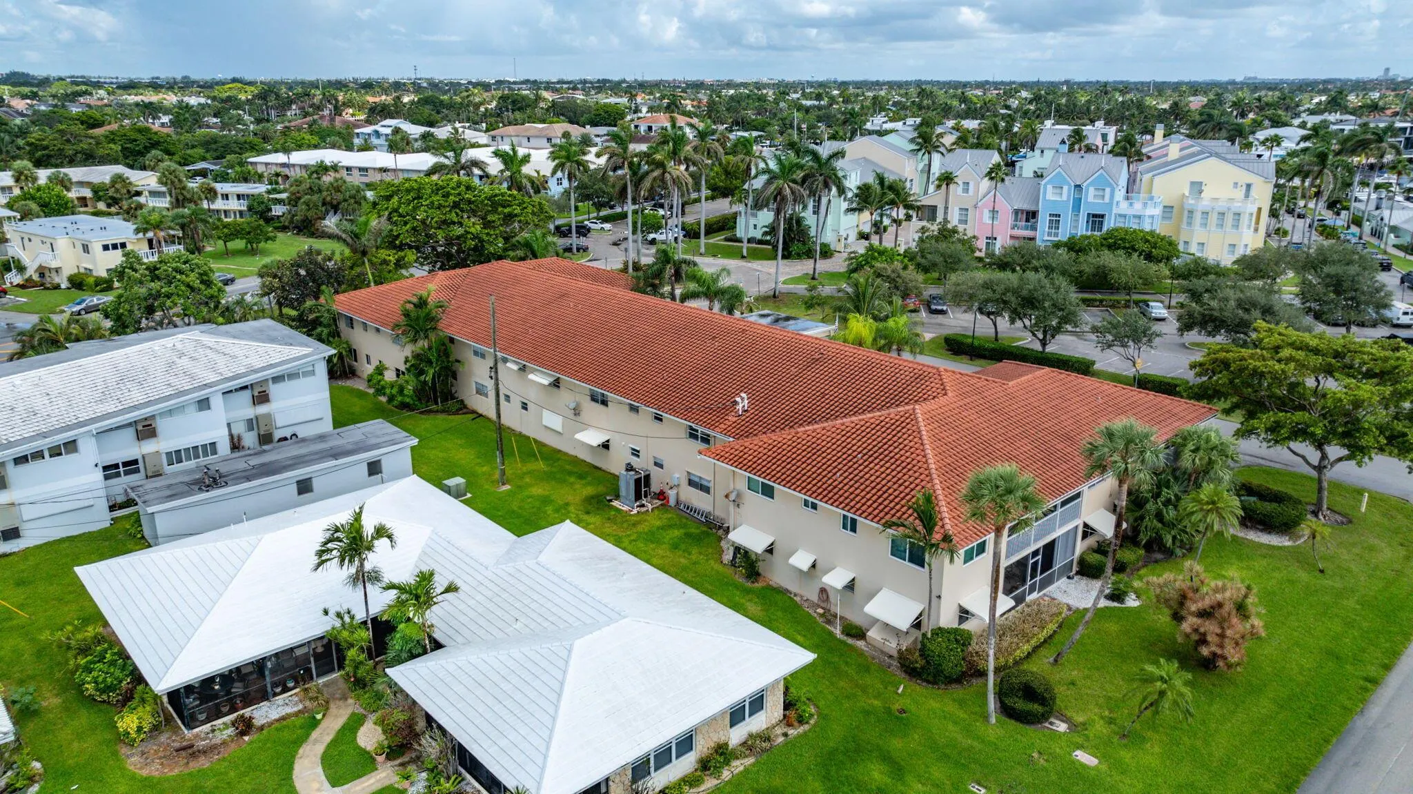 2800 NE 28th Street, #7