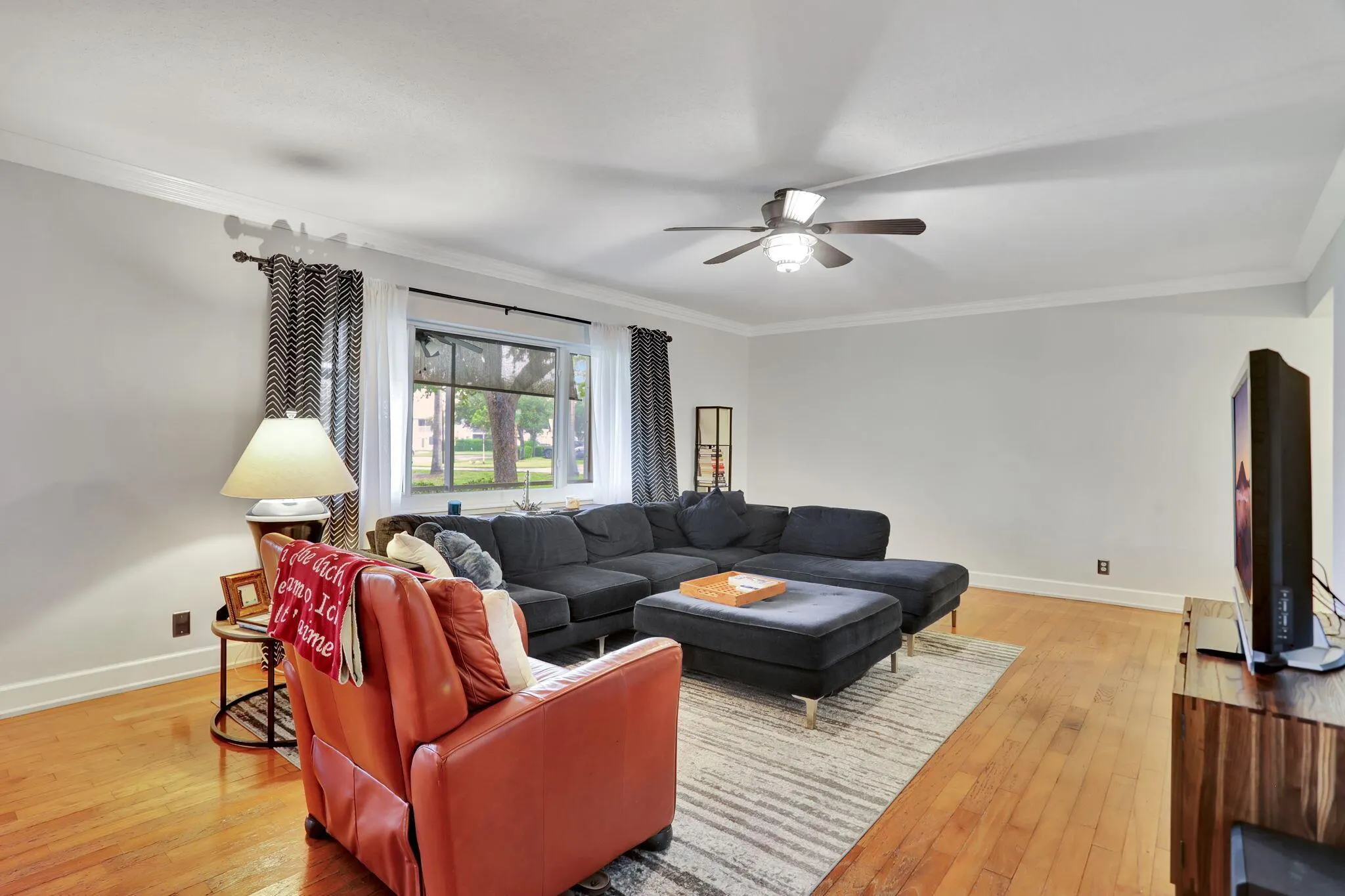 2800 NE 28th Street, #7