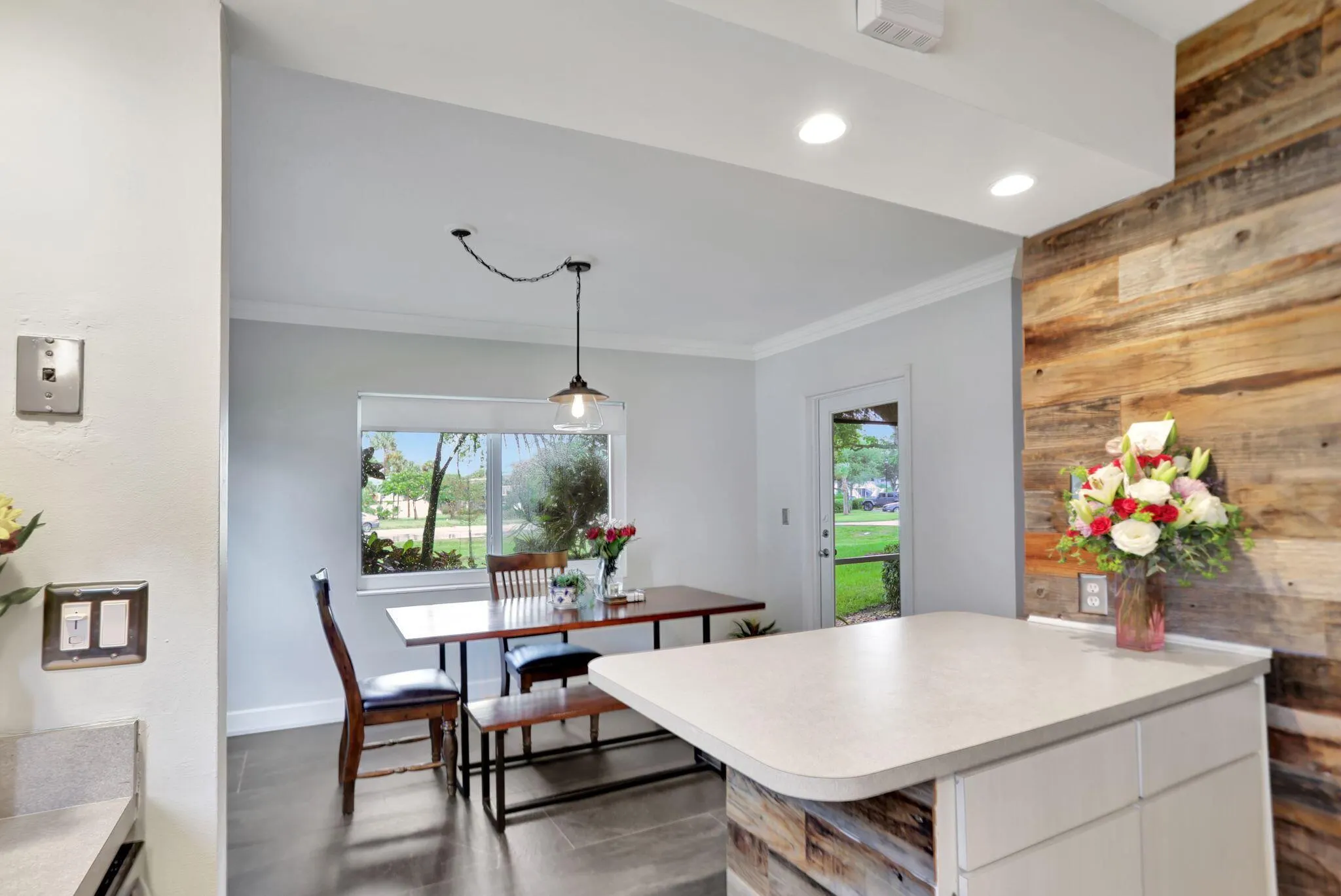 2800 NE 28th Street, #7