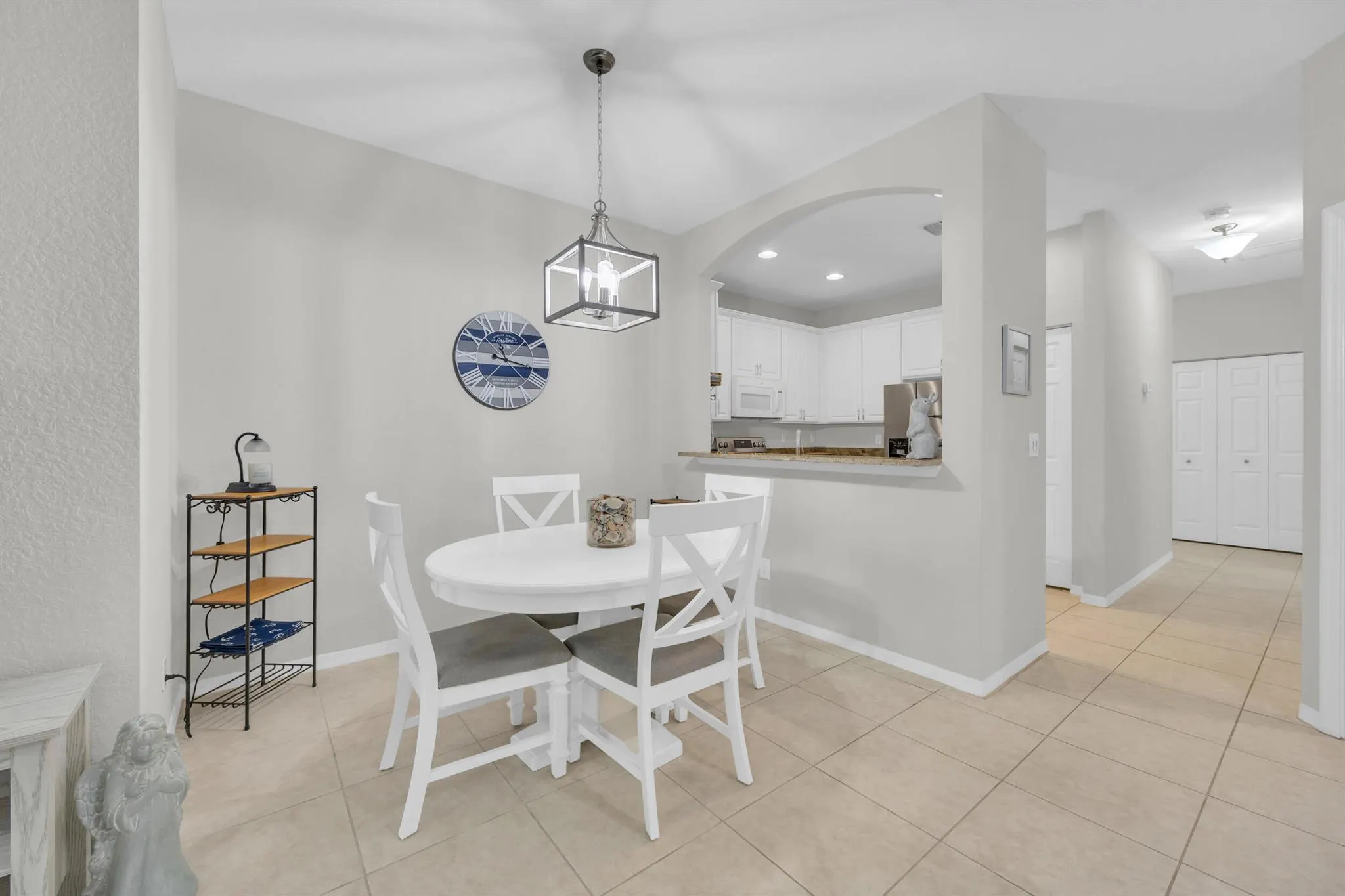 4911 Bonsai Circle, #111