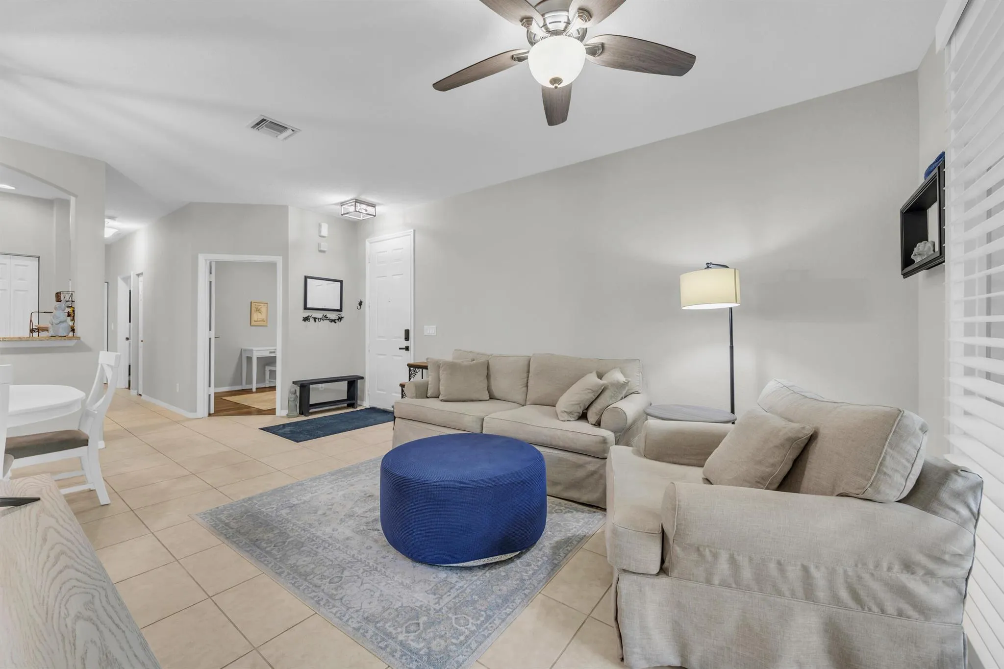 4911 Bonsai Circle, #111