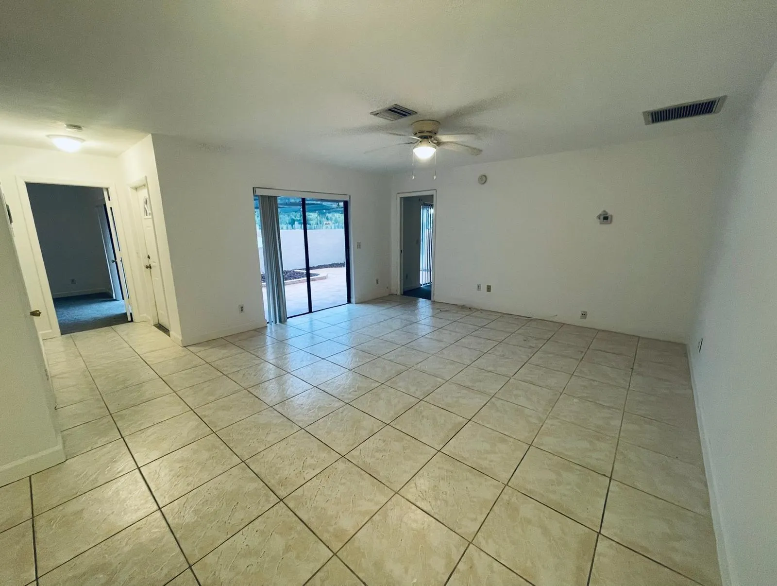 4758 Sunny Palm Circle, #A
