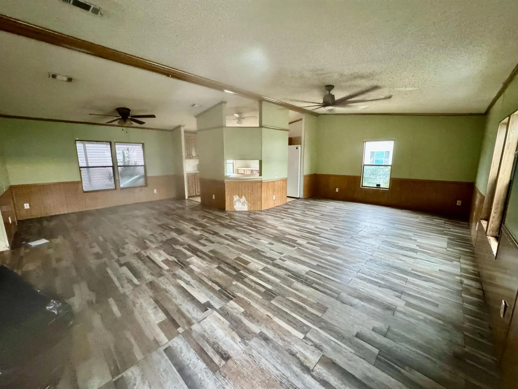 30 Plantation Blvd