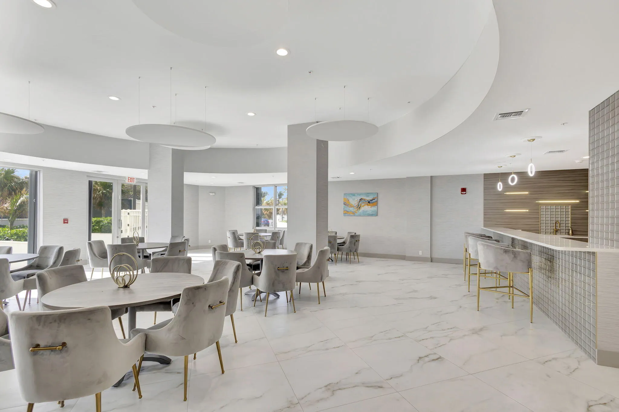 5200 N Ocean Drive, #404