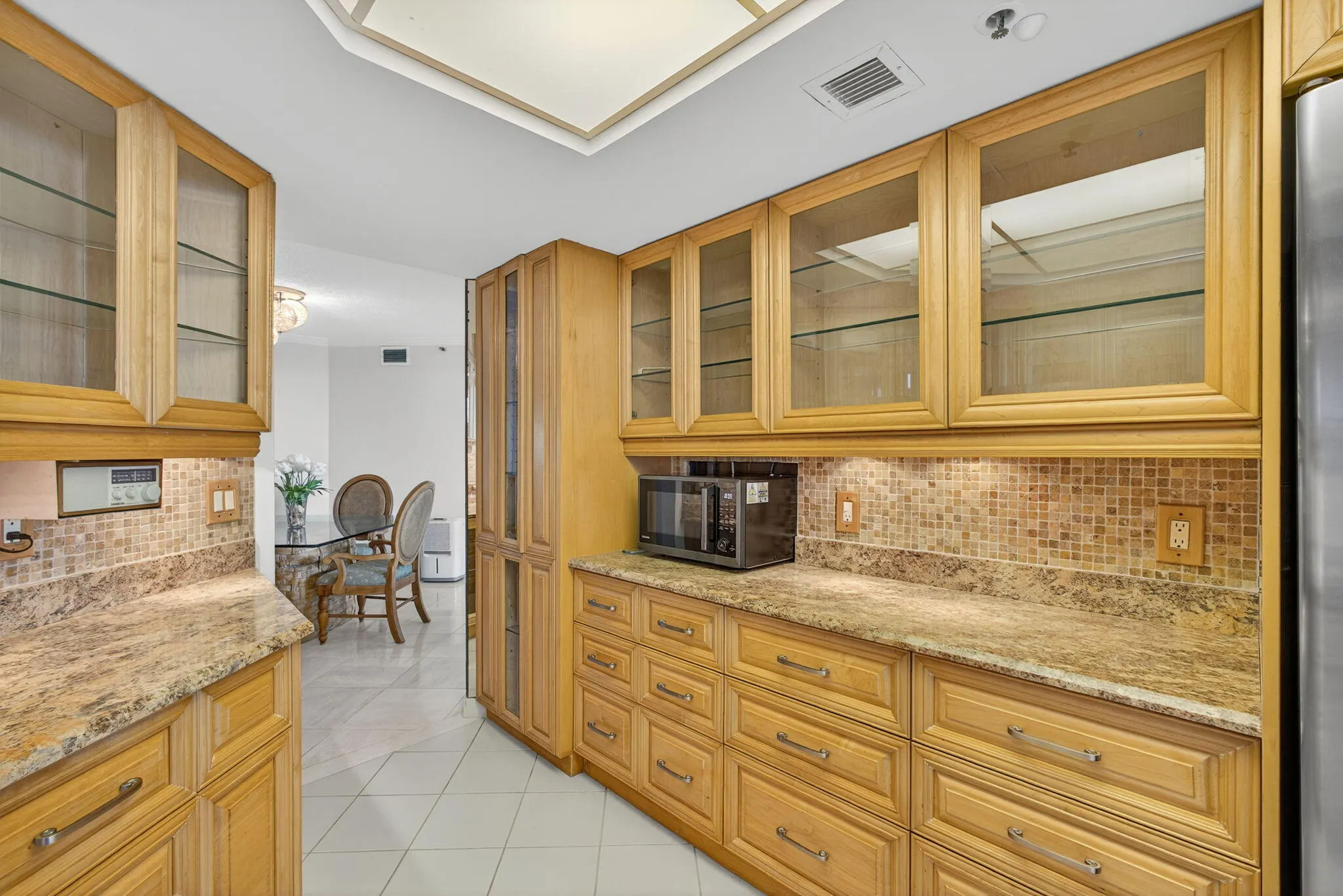5200 N Ocean Drive, #404