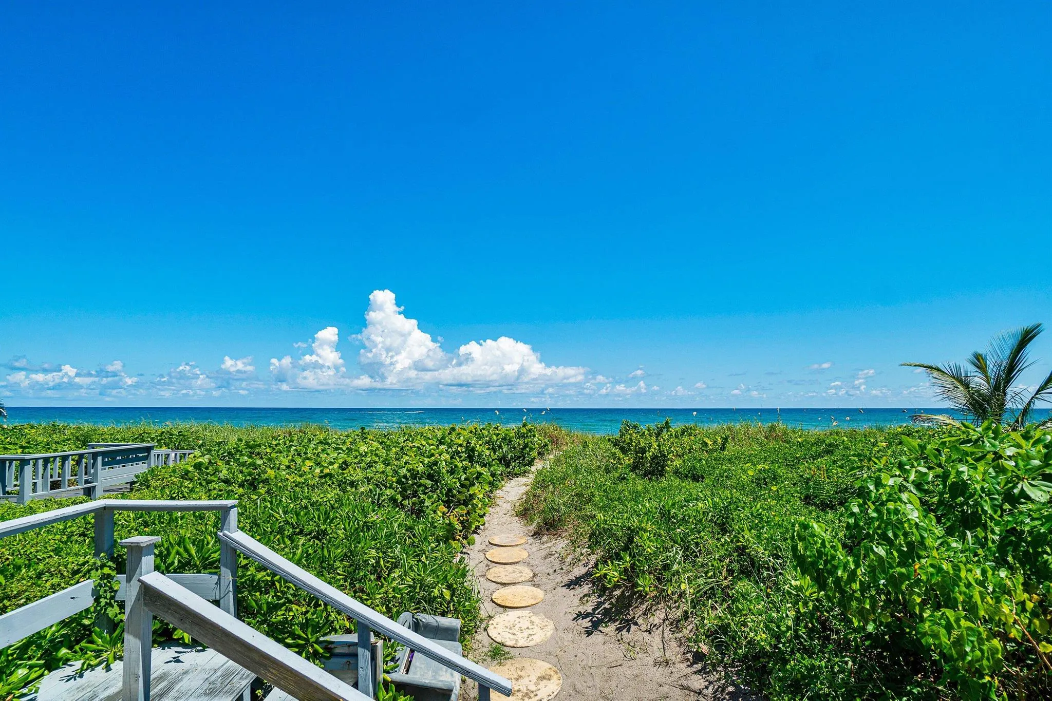 2200 S Ocean Boulevard, #304
