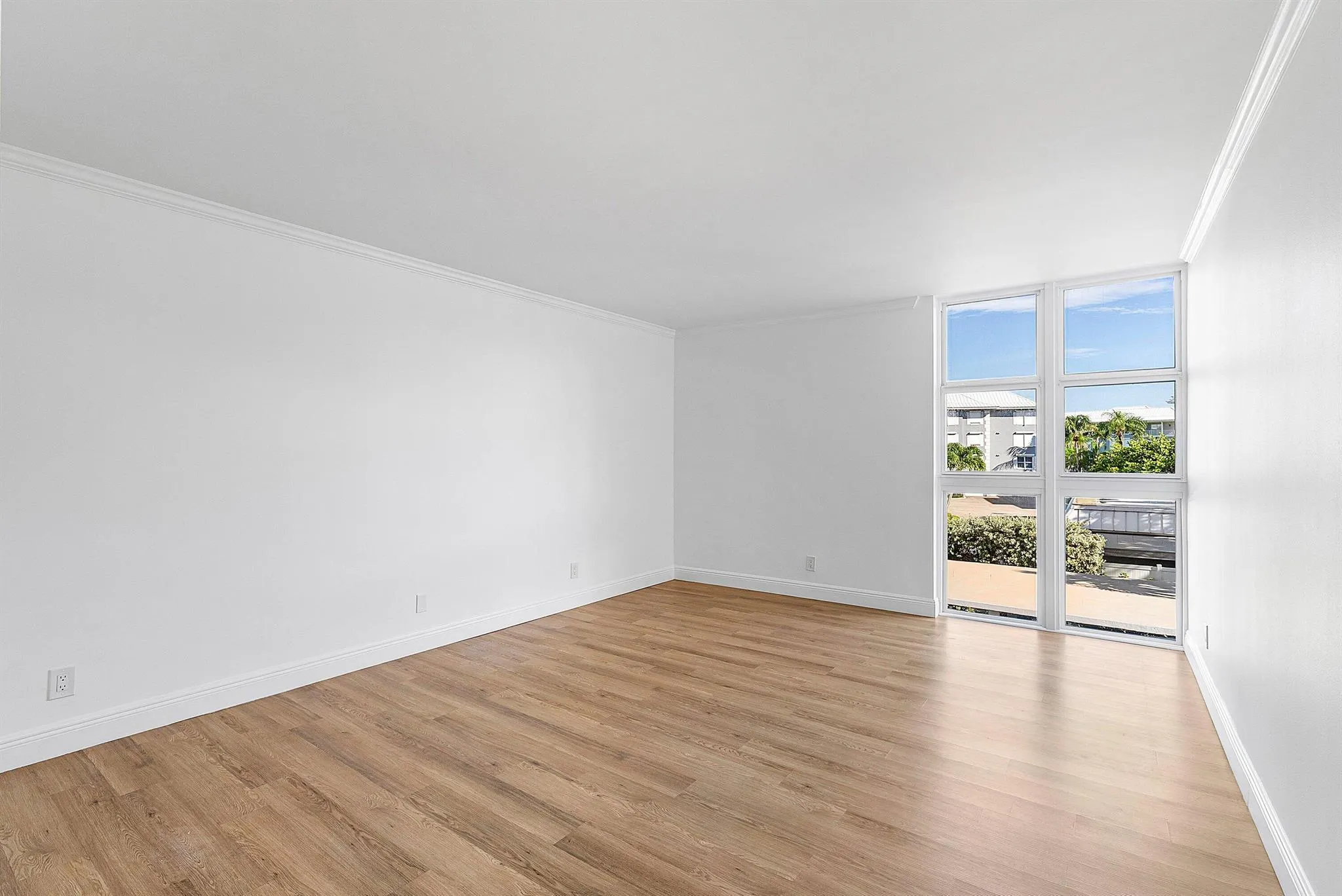 2200 S Ocean Boulevard, #304