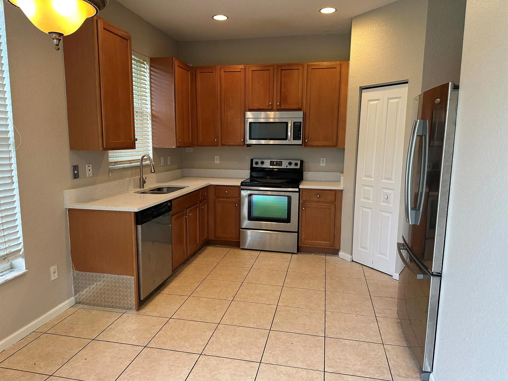 5012 Starblaze Drive