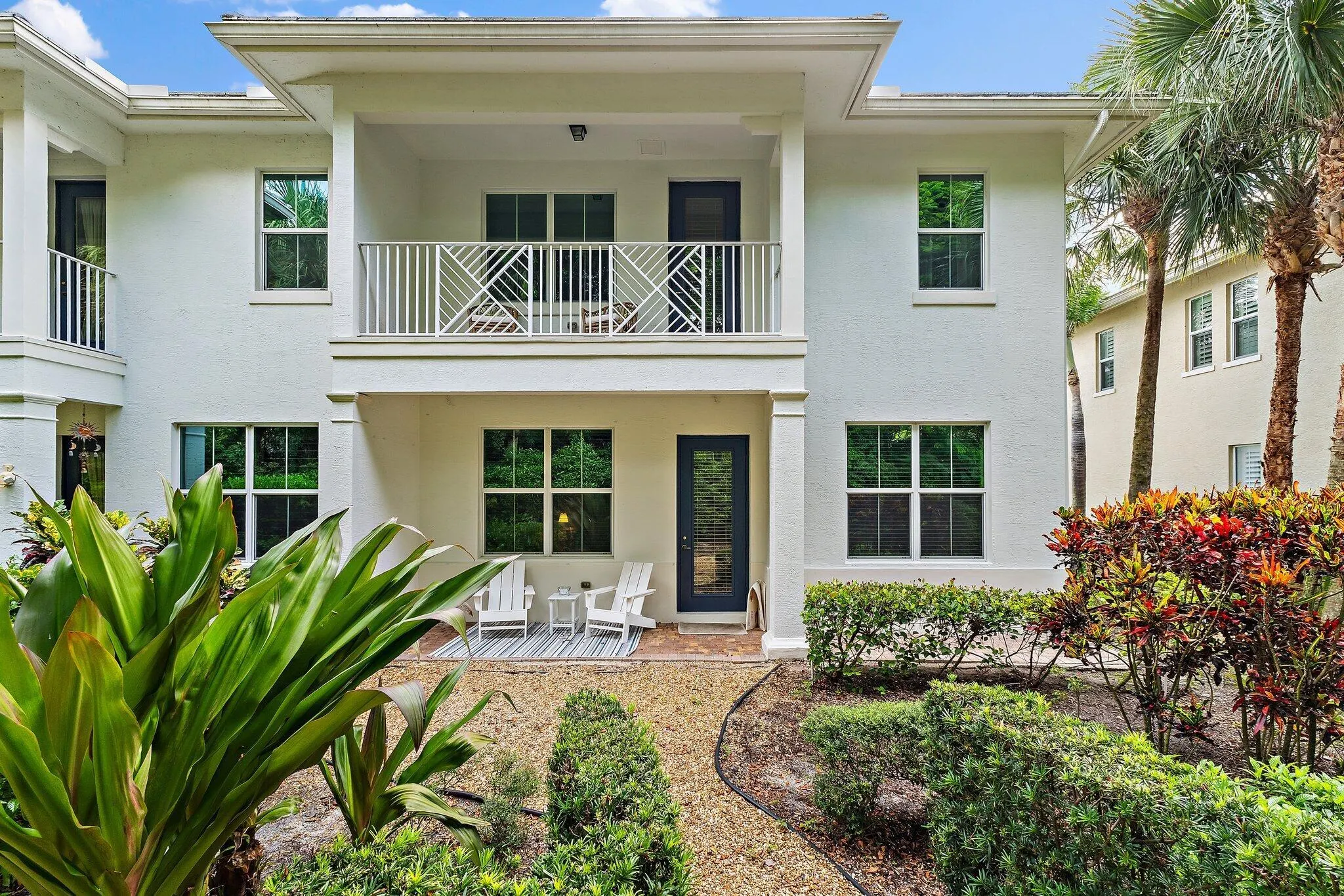 4033 Kingston Lane