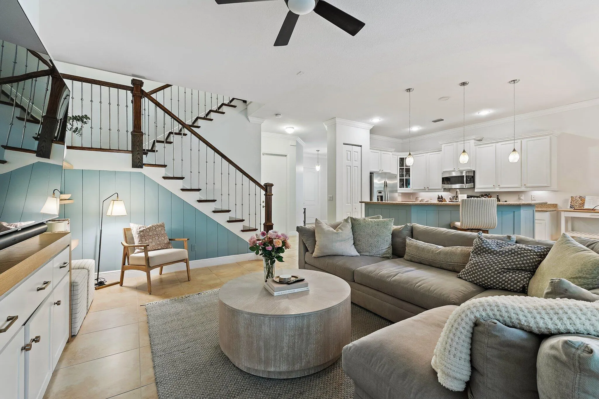 4033 Kingston Lane